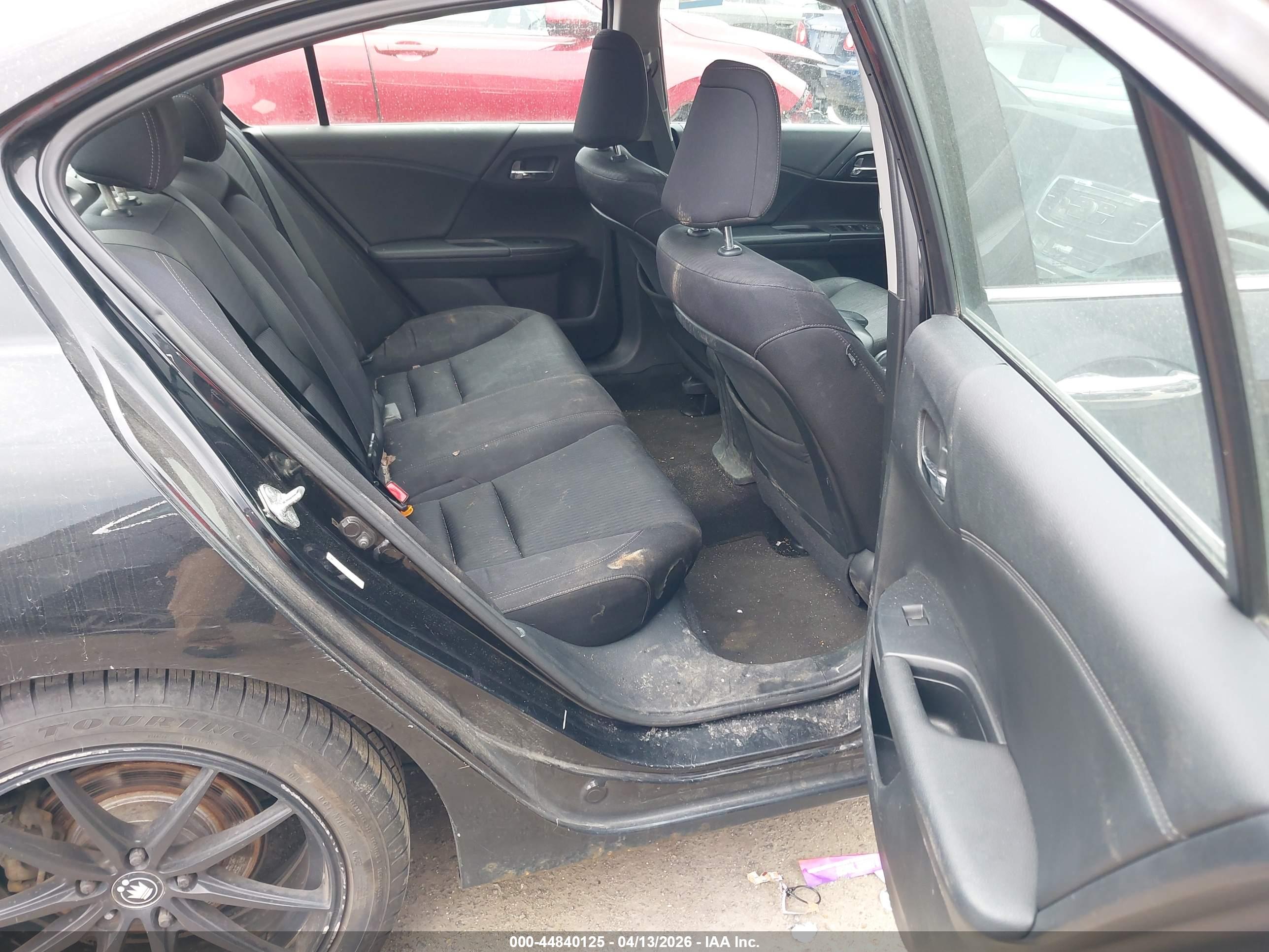 HONDA ACCORD image 8