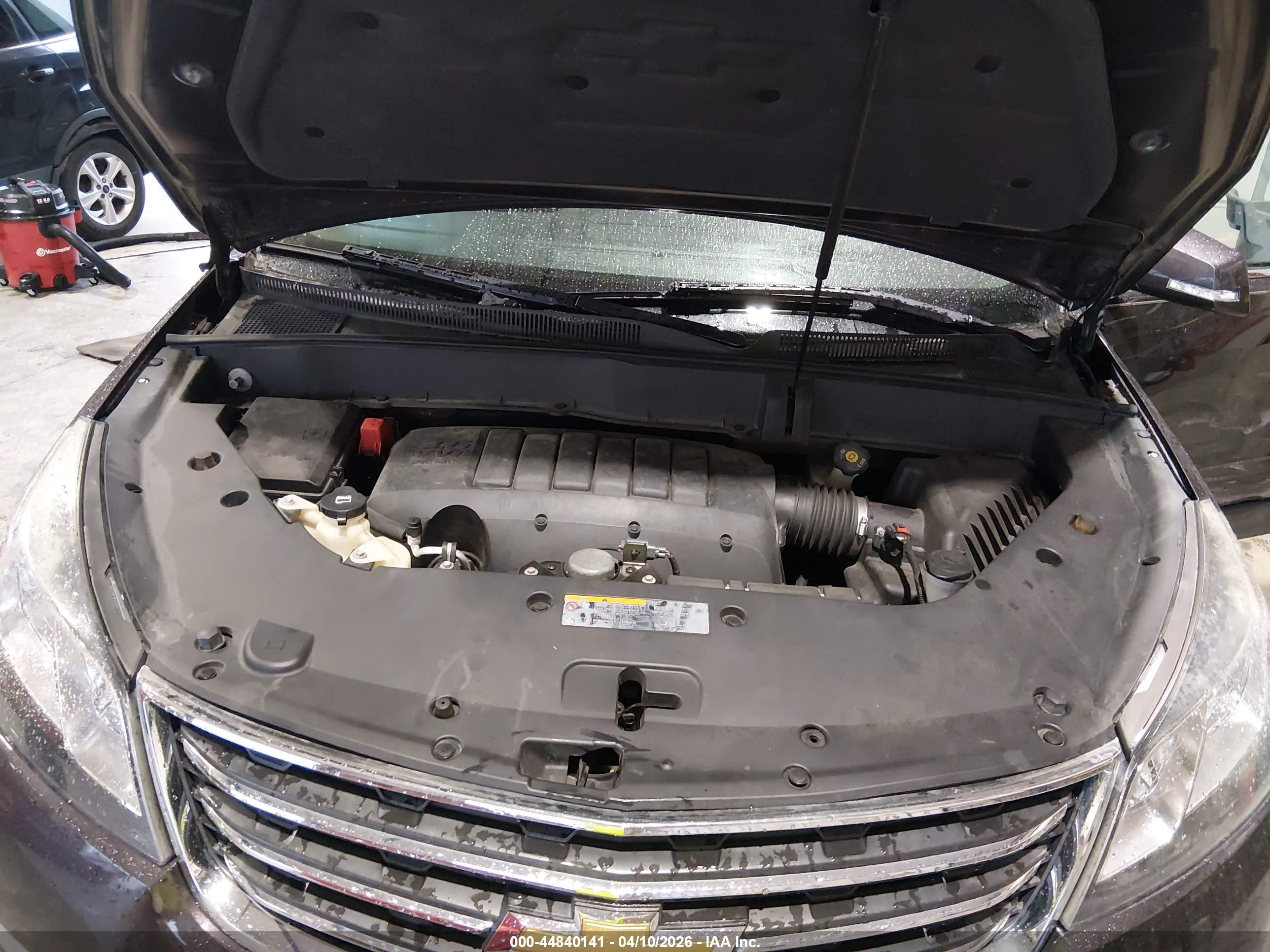 CHEVROLET TRAVERSE image 10