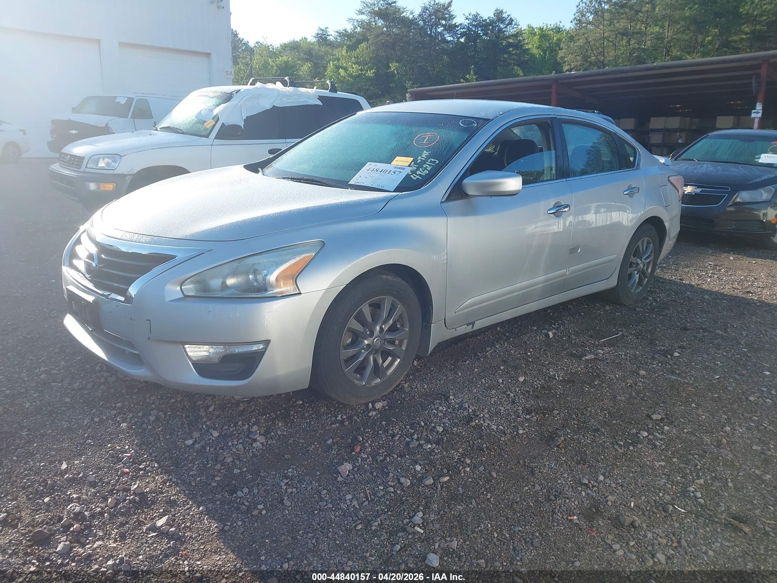 NISSAN ALTIMA image 2