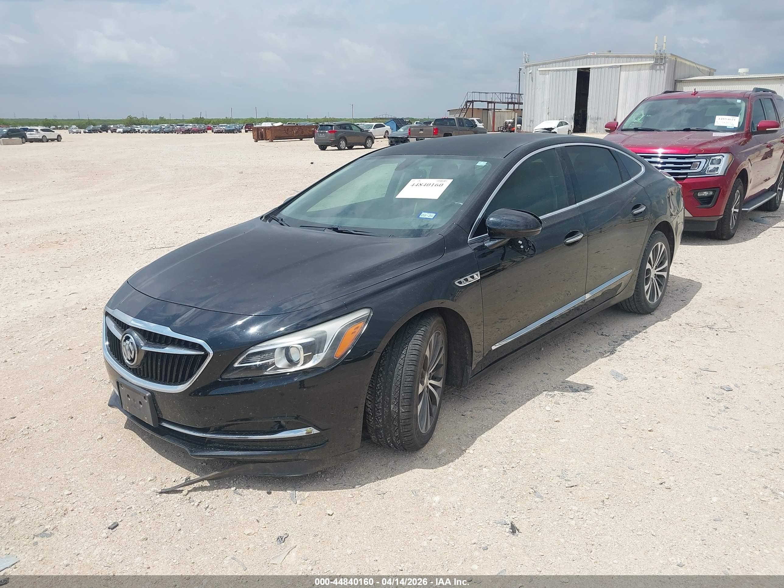 BUICK LACROSSE image 2
