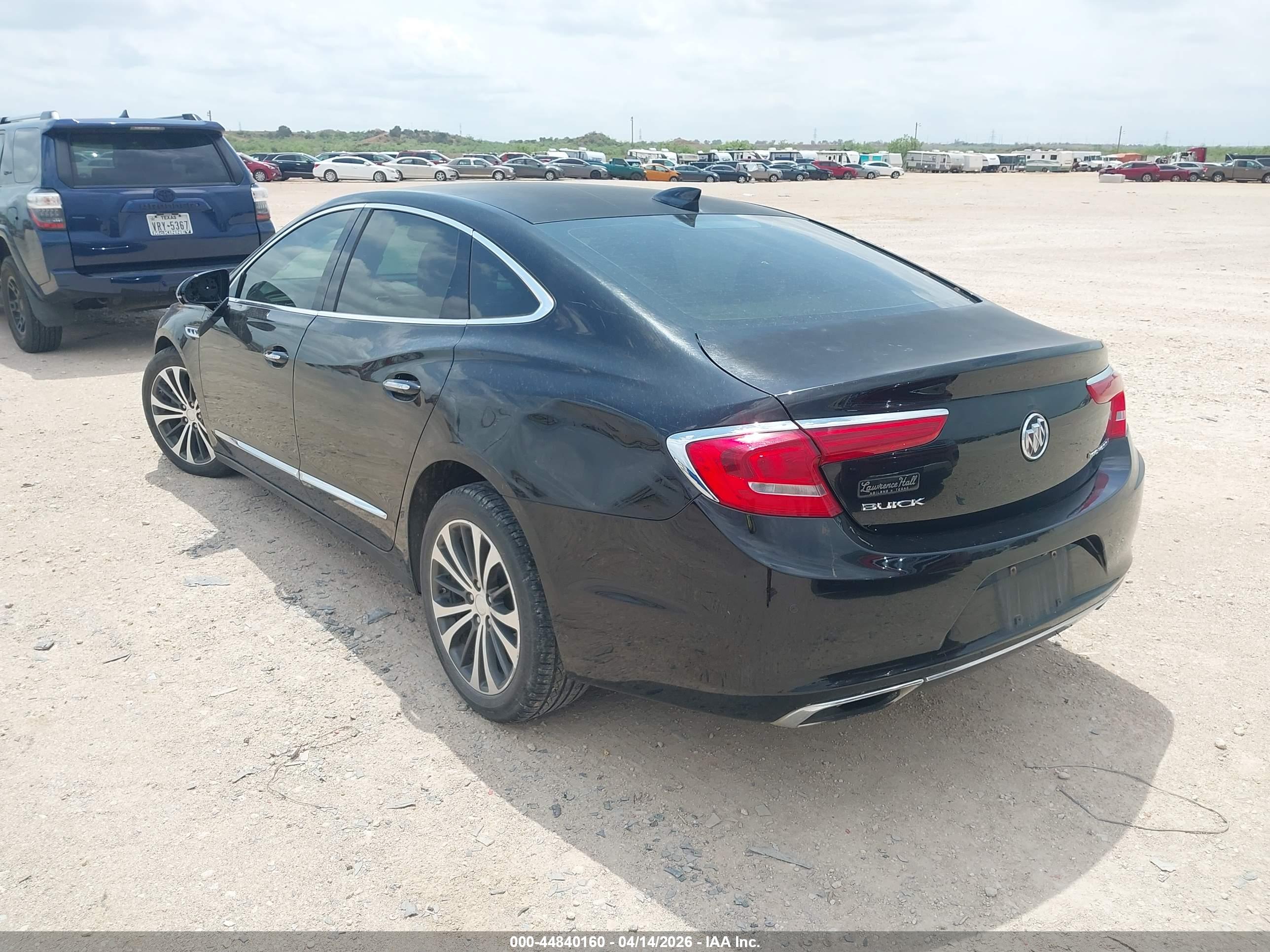 BUICK LACROSSE image 3