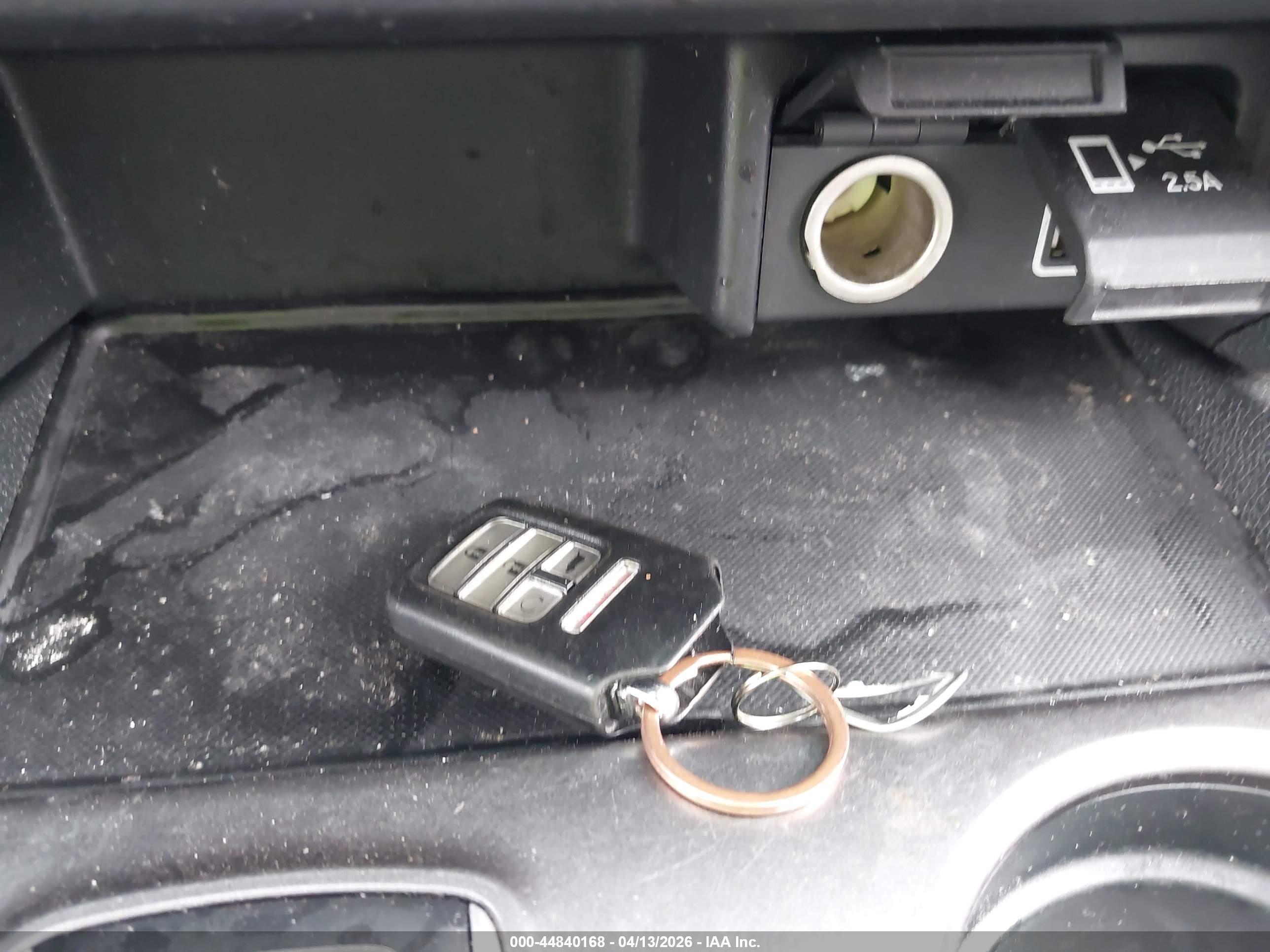 HONDA PASSPORT image 11