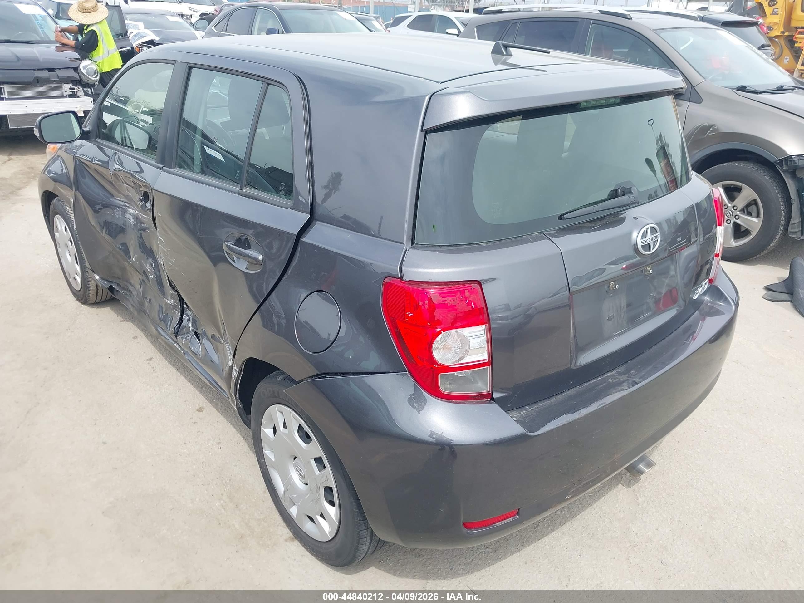 SCION XD image 3