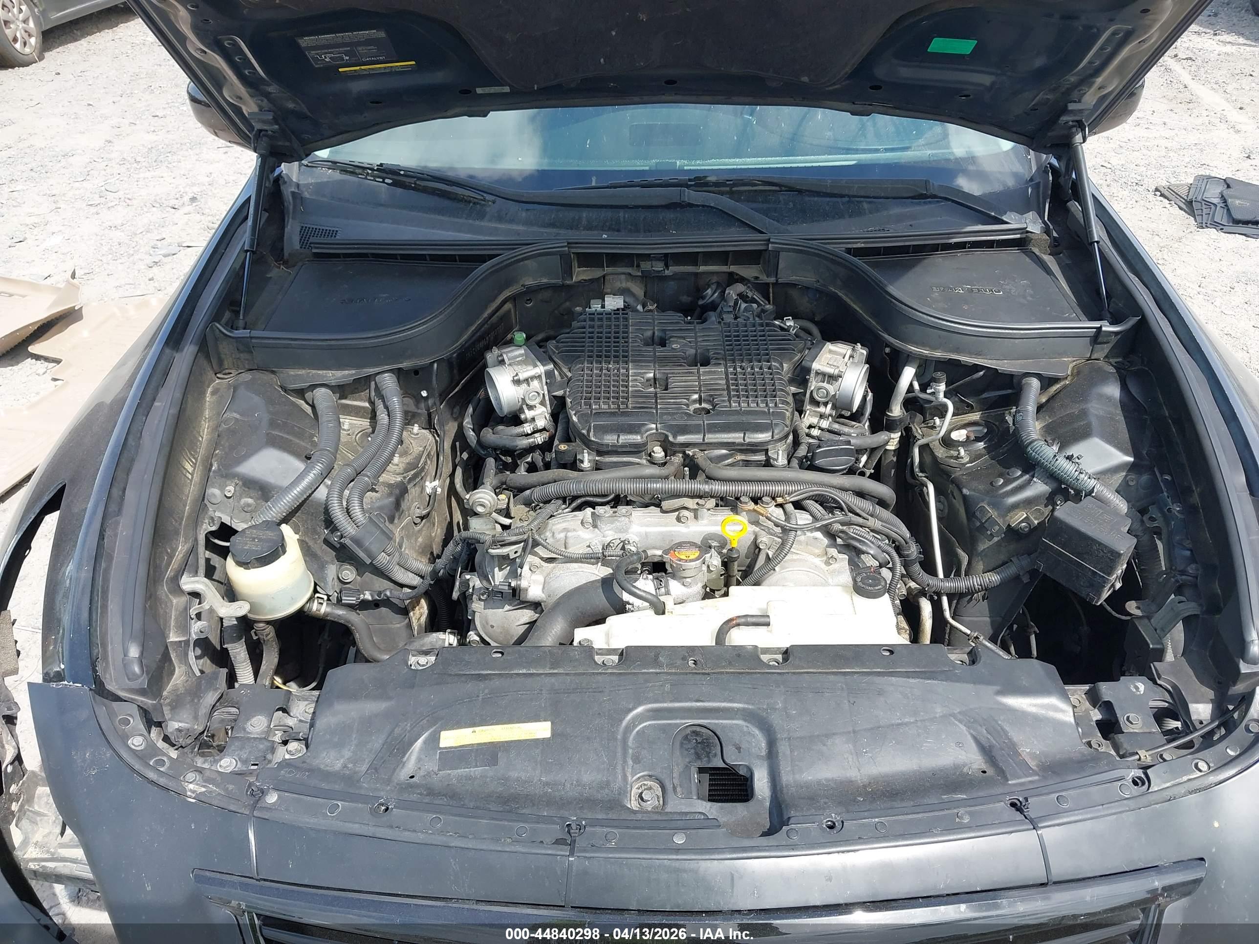 INFINITI G37 image 10