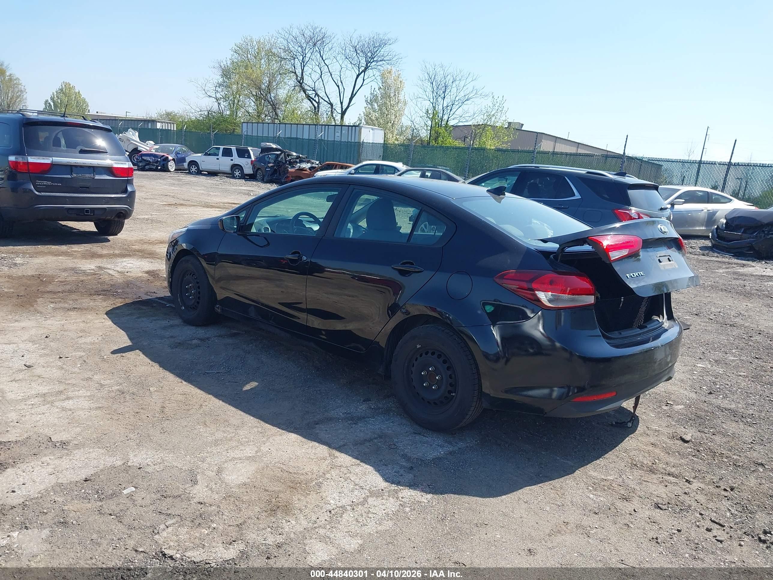 KIA FORTE image 3