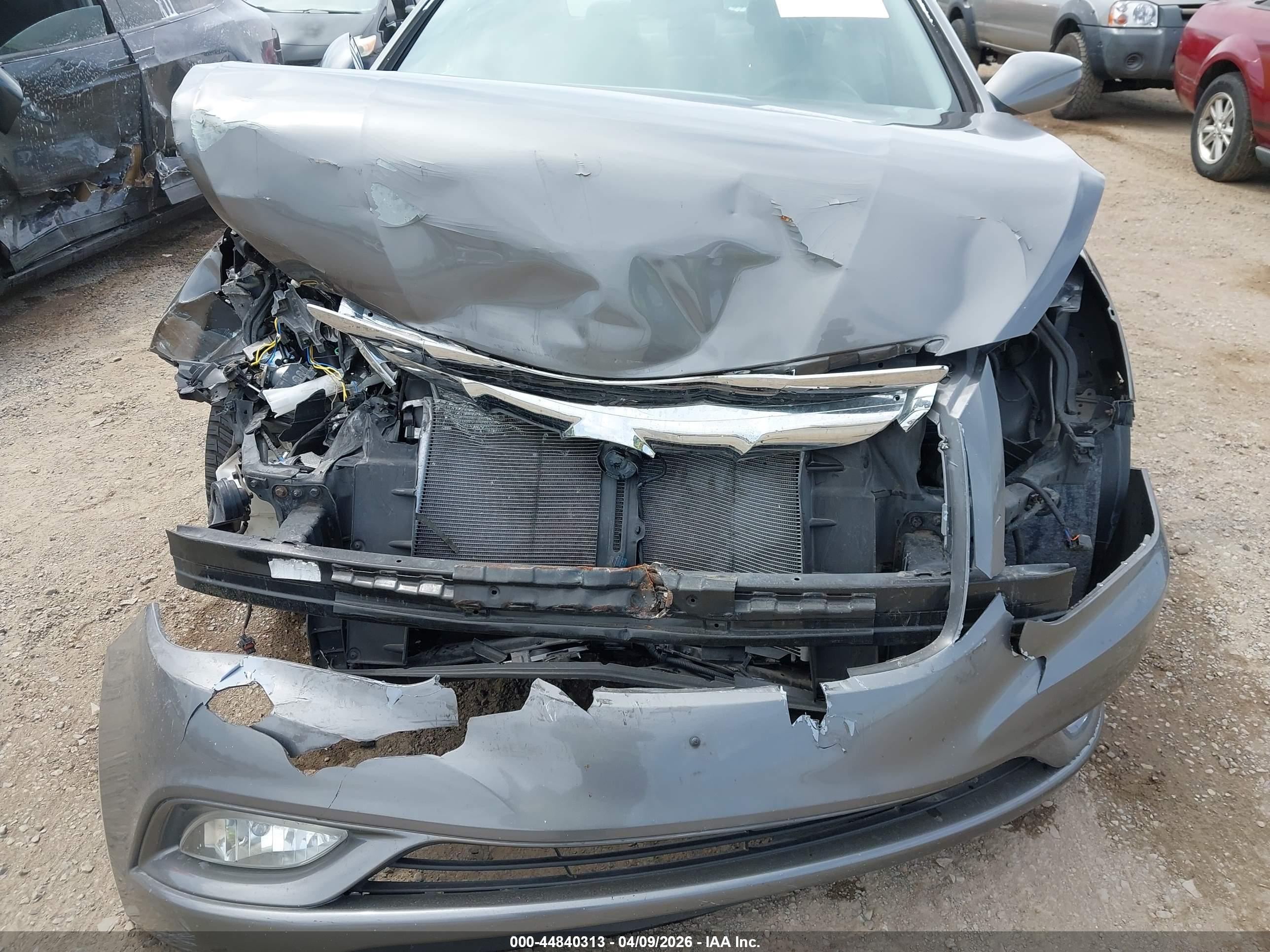HYUNDAI SONATA image 6