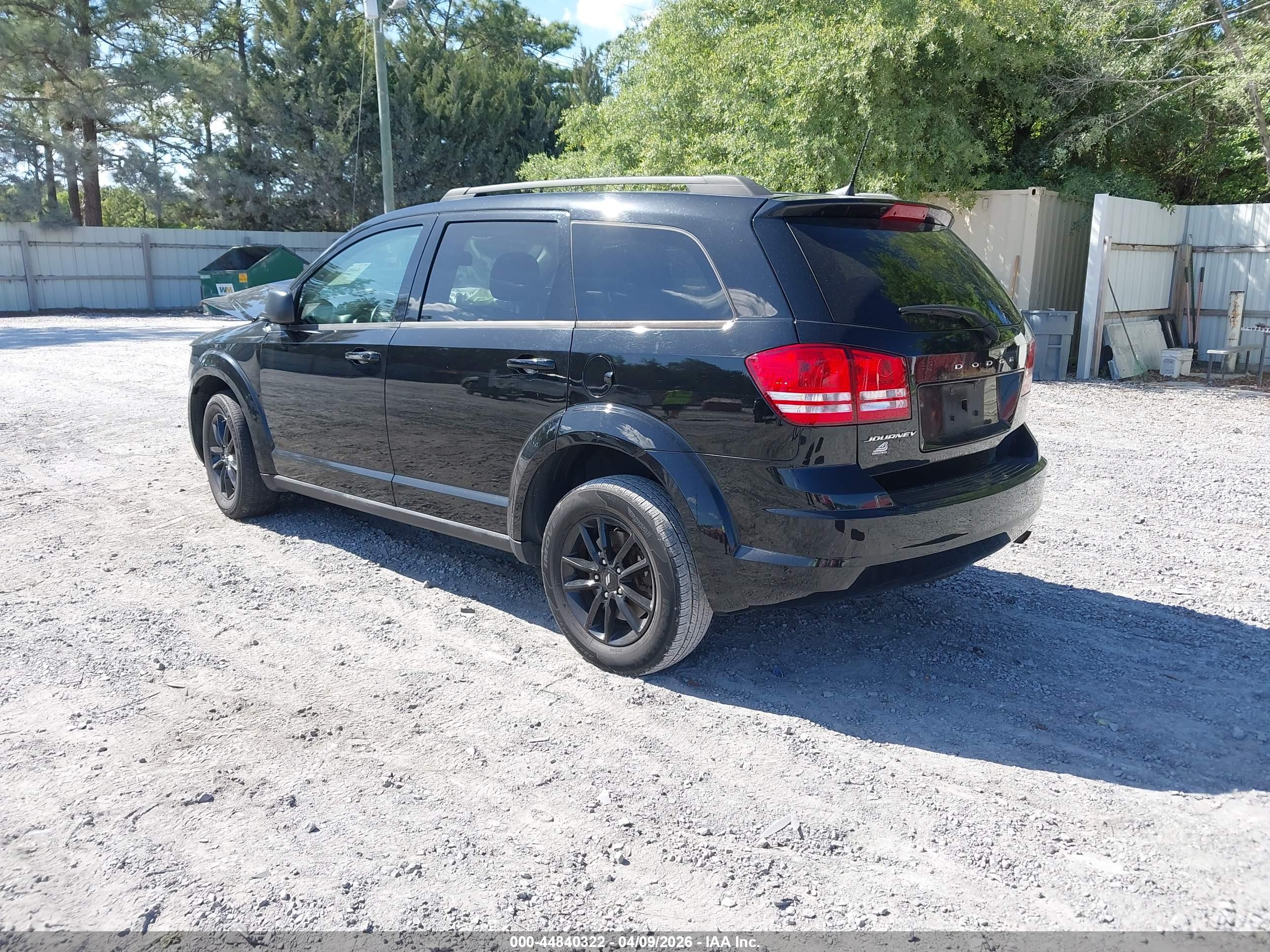 DODGE JOURNEY image 3