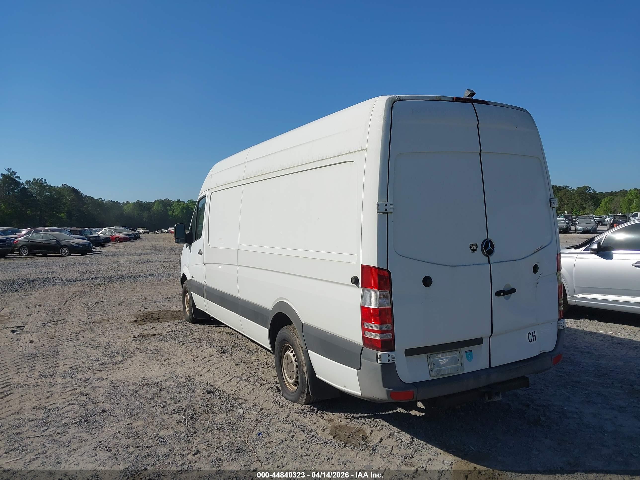 MERCEDES-BENZ SPRINTER image 3
