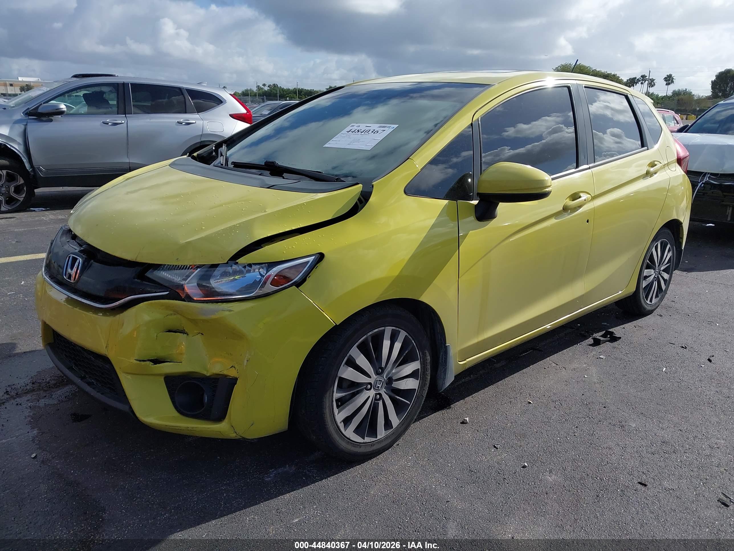 HONDA FIT image 2