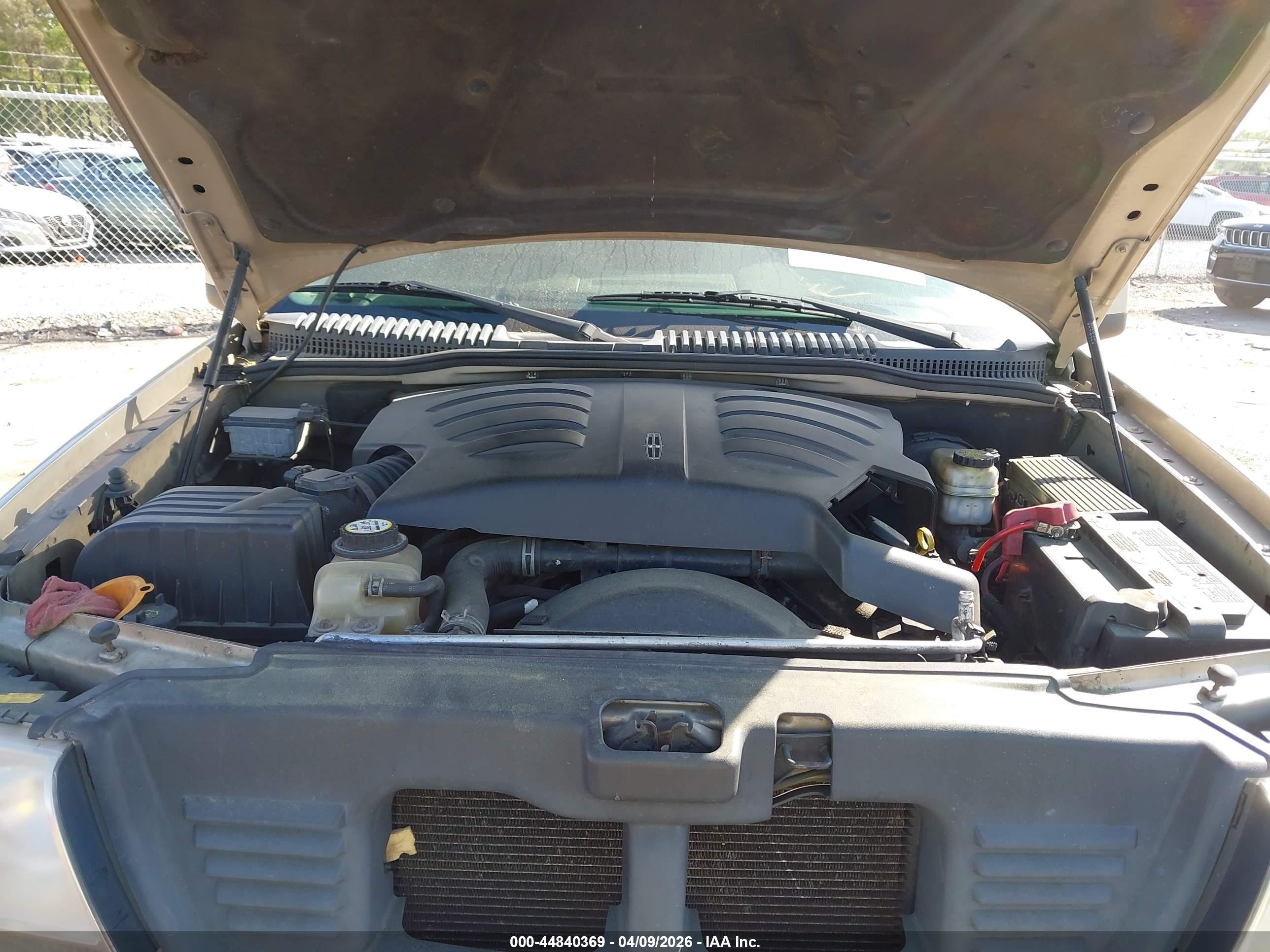 LINCOLN AVIATOR image 10
