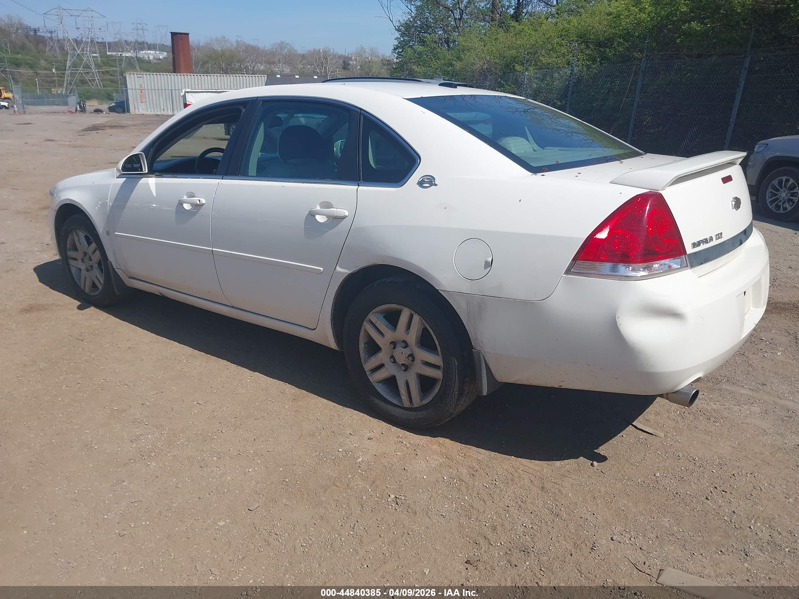 CHEVROLET IMPALA image 3