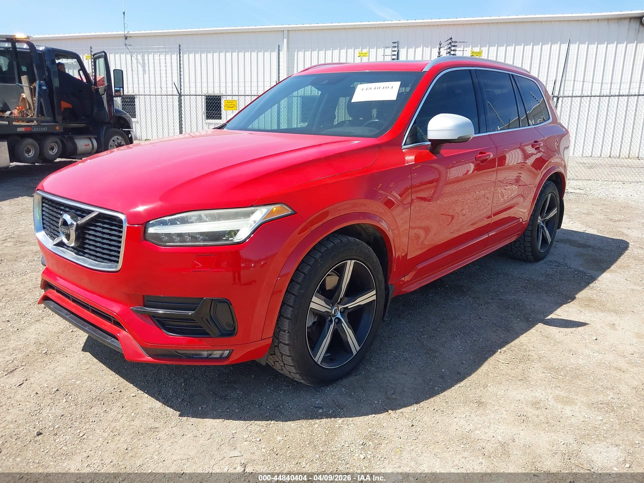 VOLVO XC90 image 2