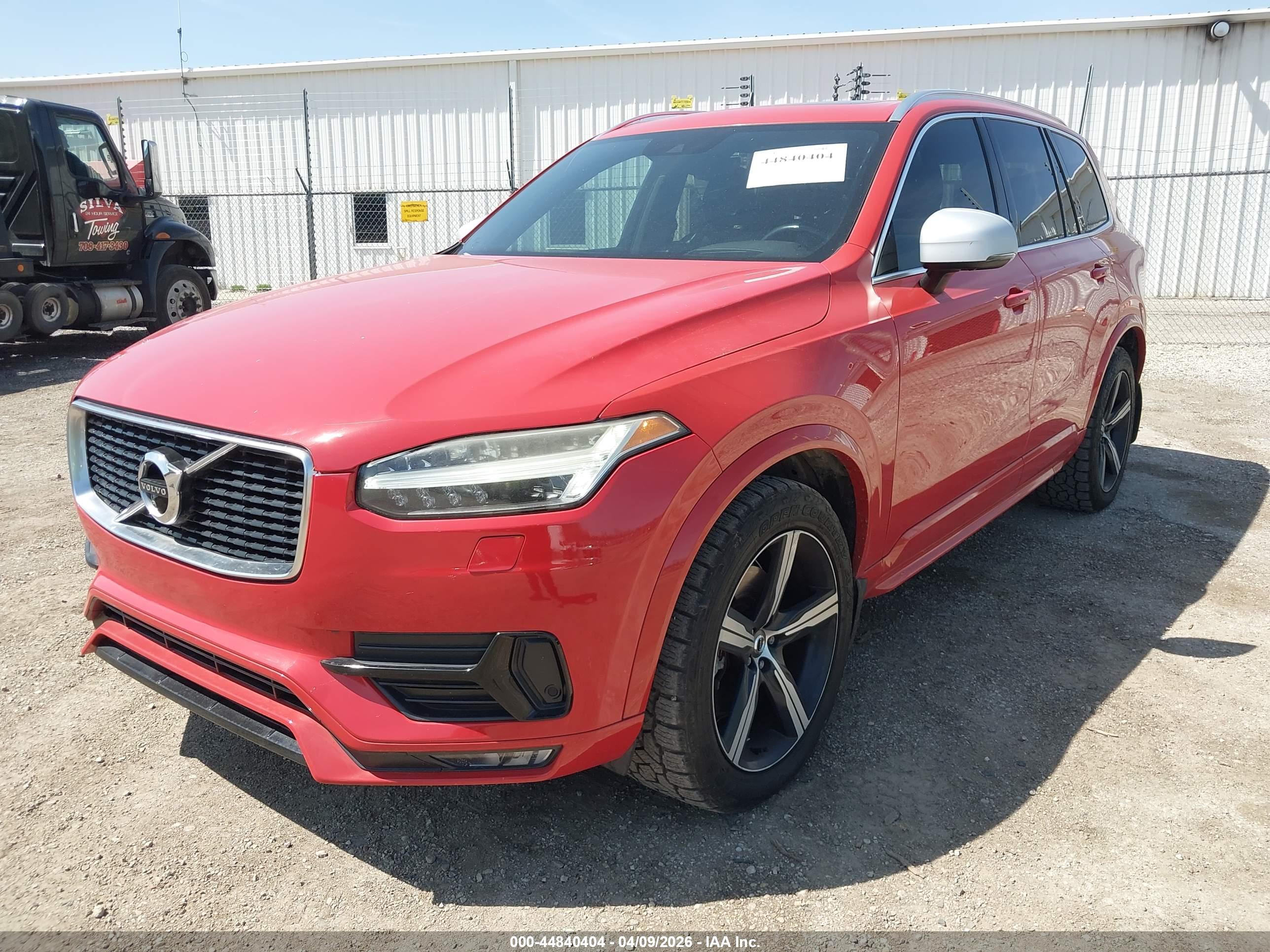 VOLVO XC90 image 6