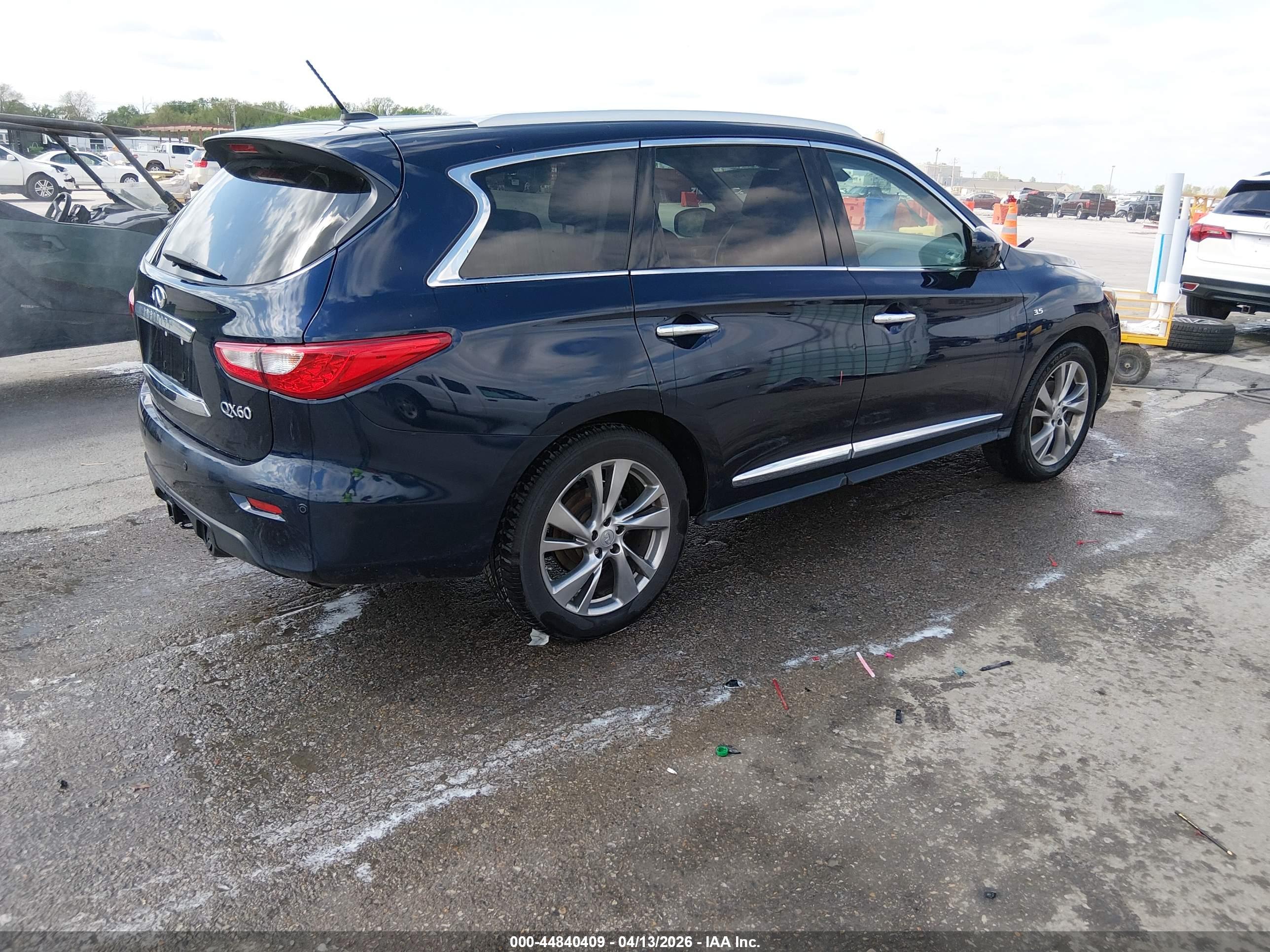 INFINITI QX60 image 4