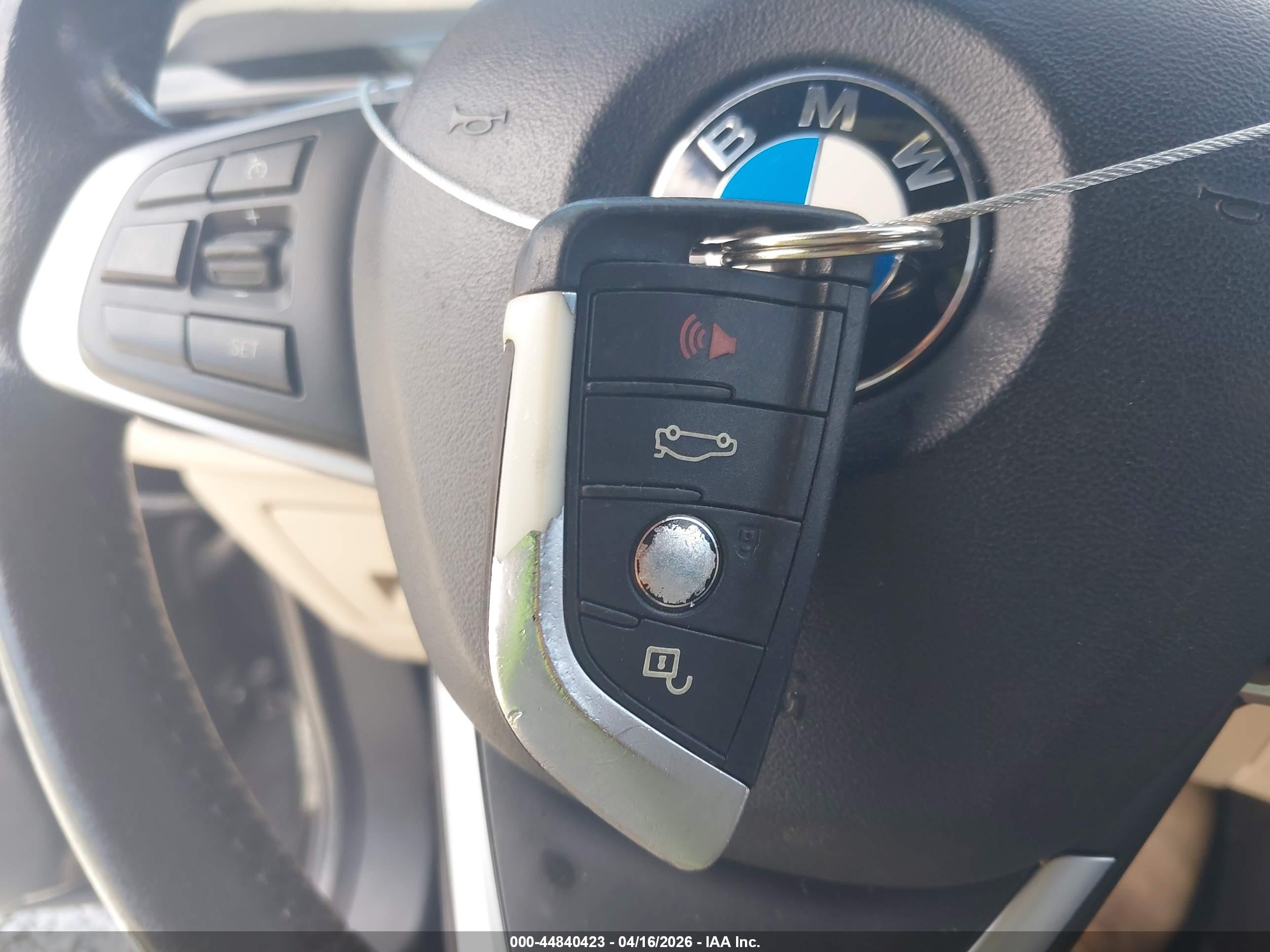 BMW X1 image 11