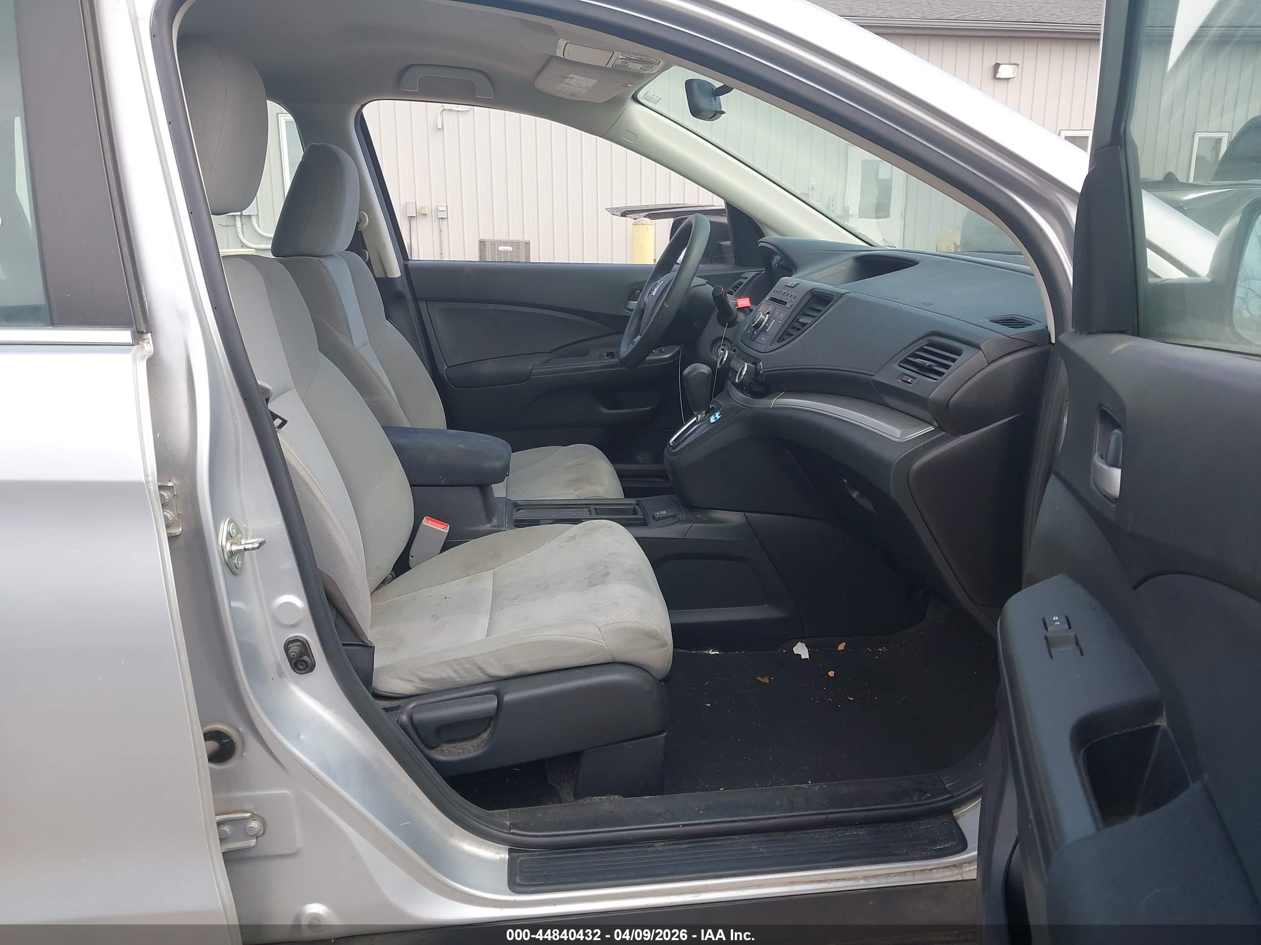 HONDA CR-V image 5