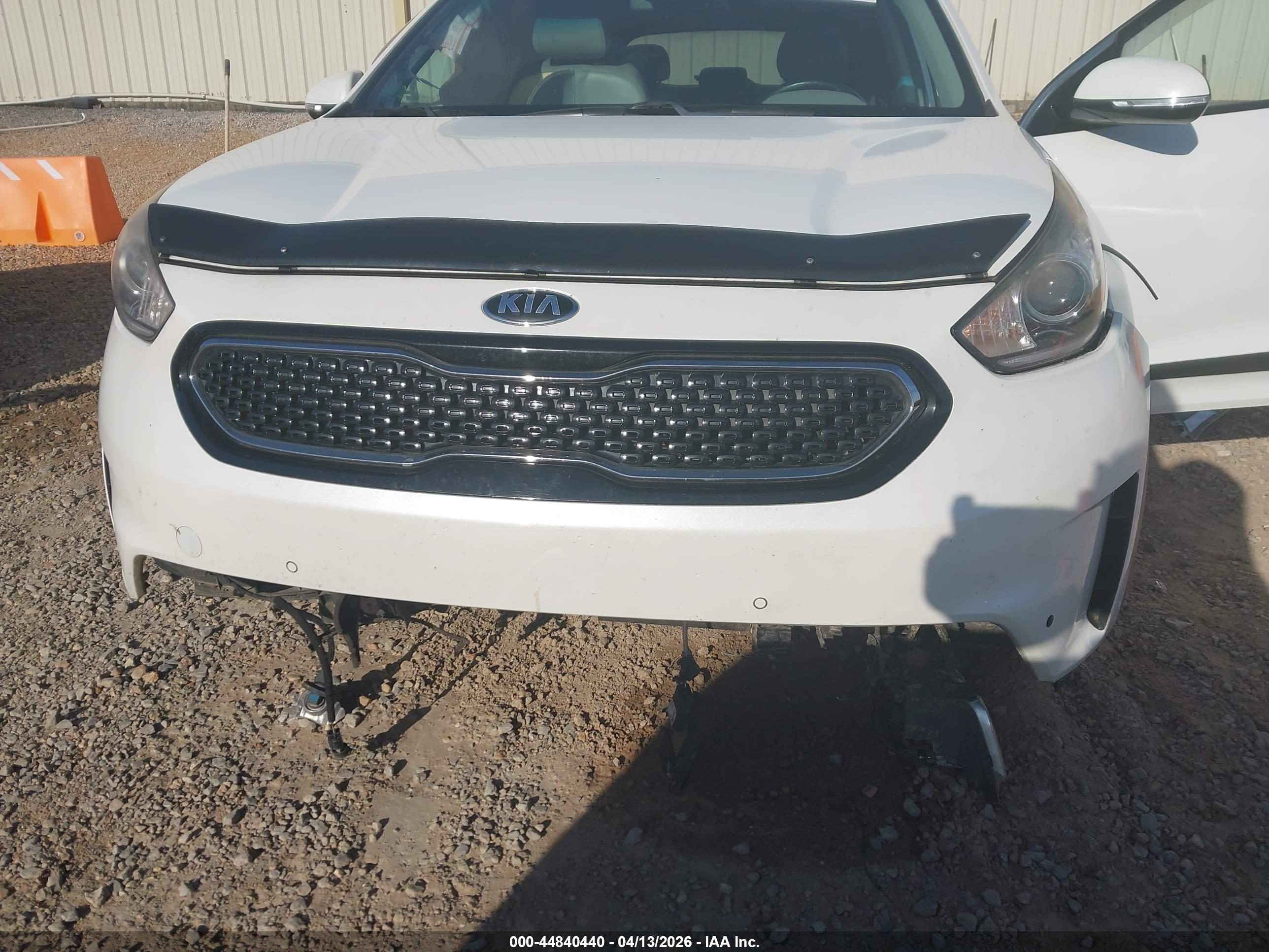 KIA NIRO image 6