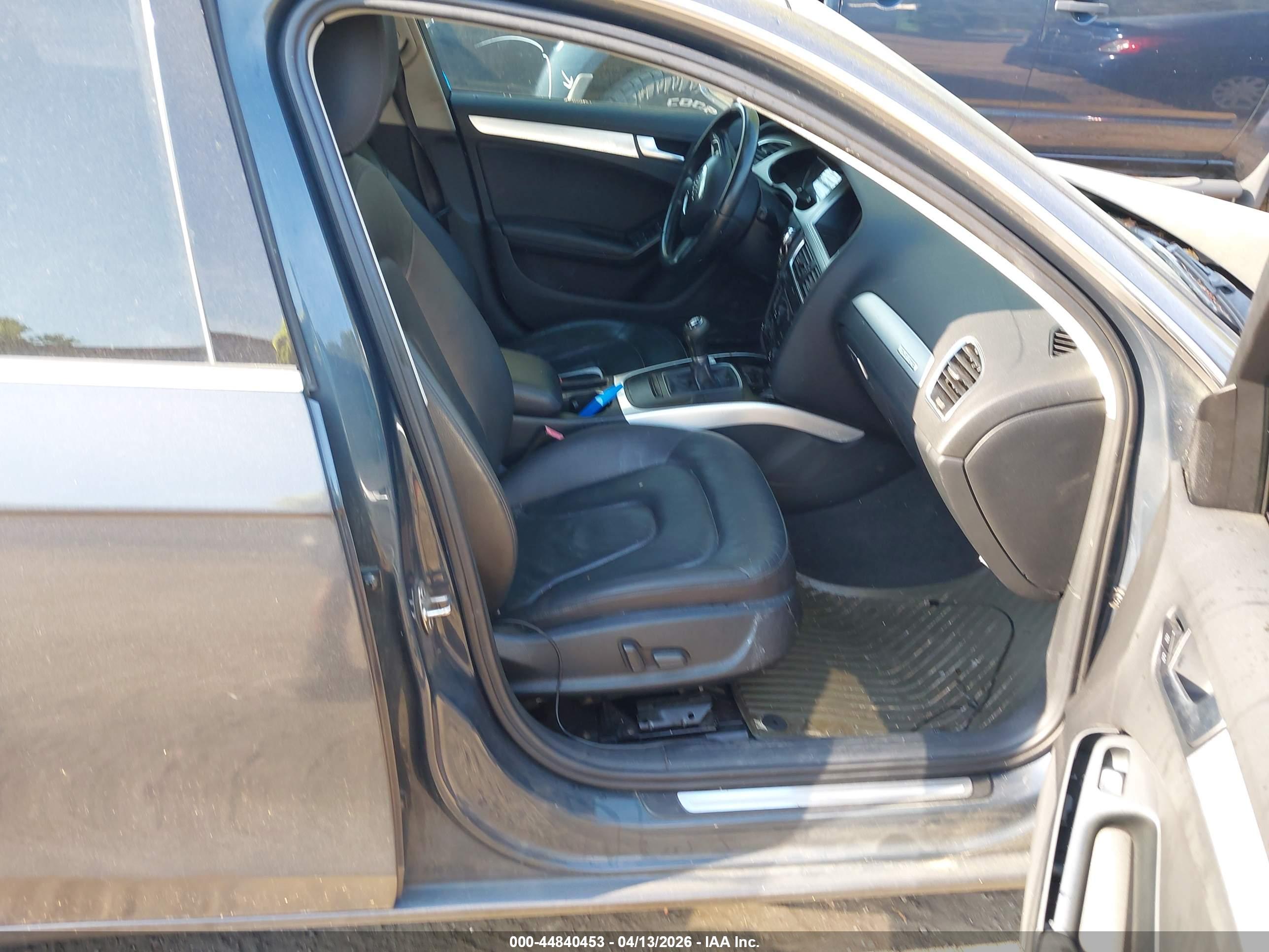 AUDI A4 image 5