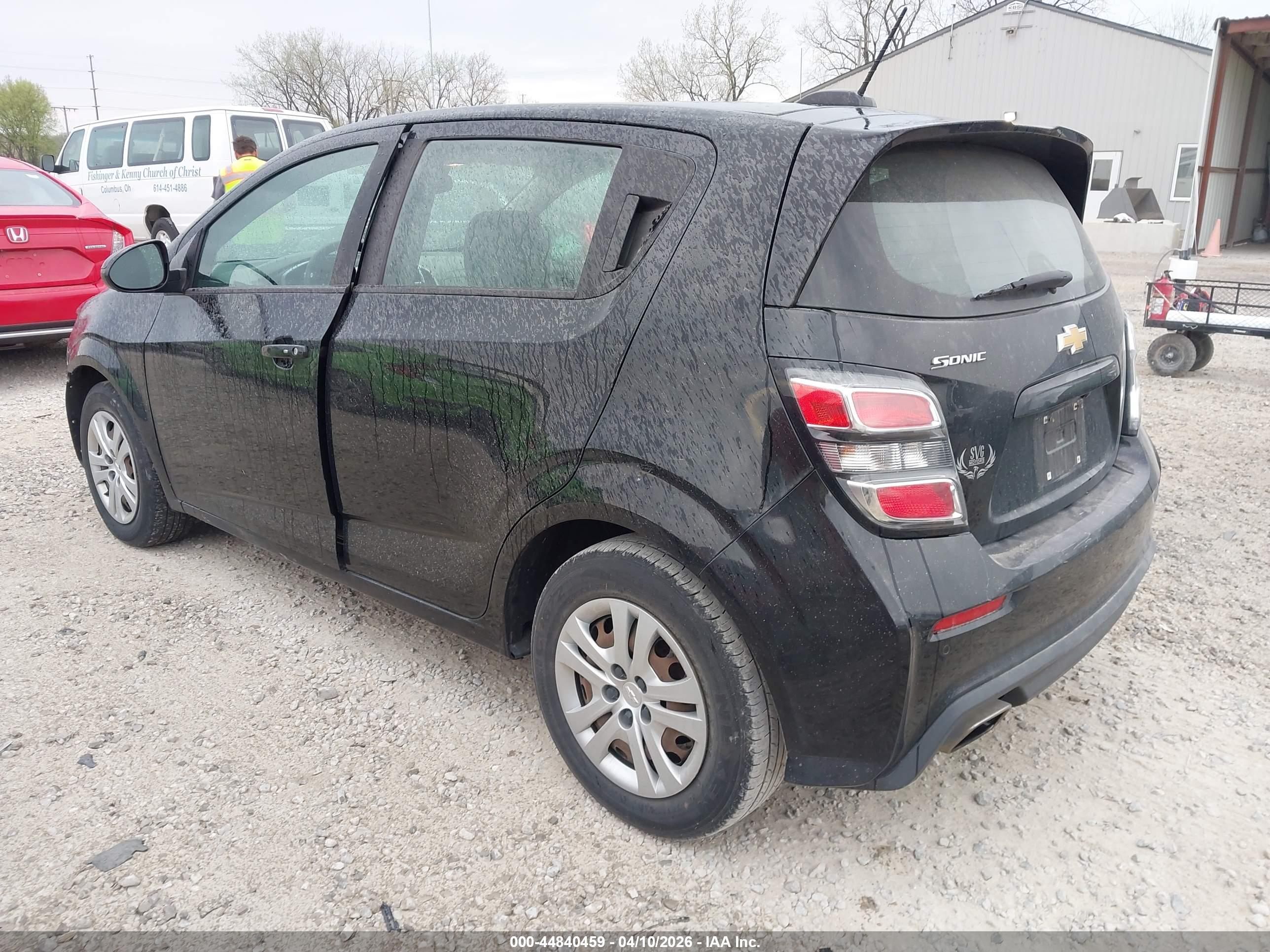 CHEVROLET SONIC image 3