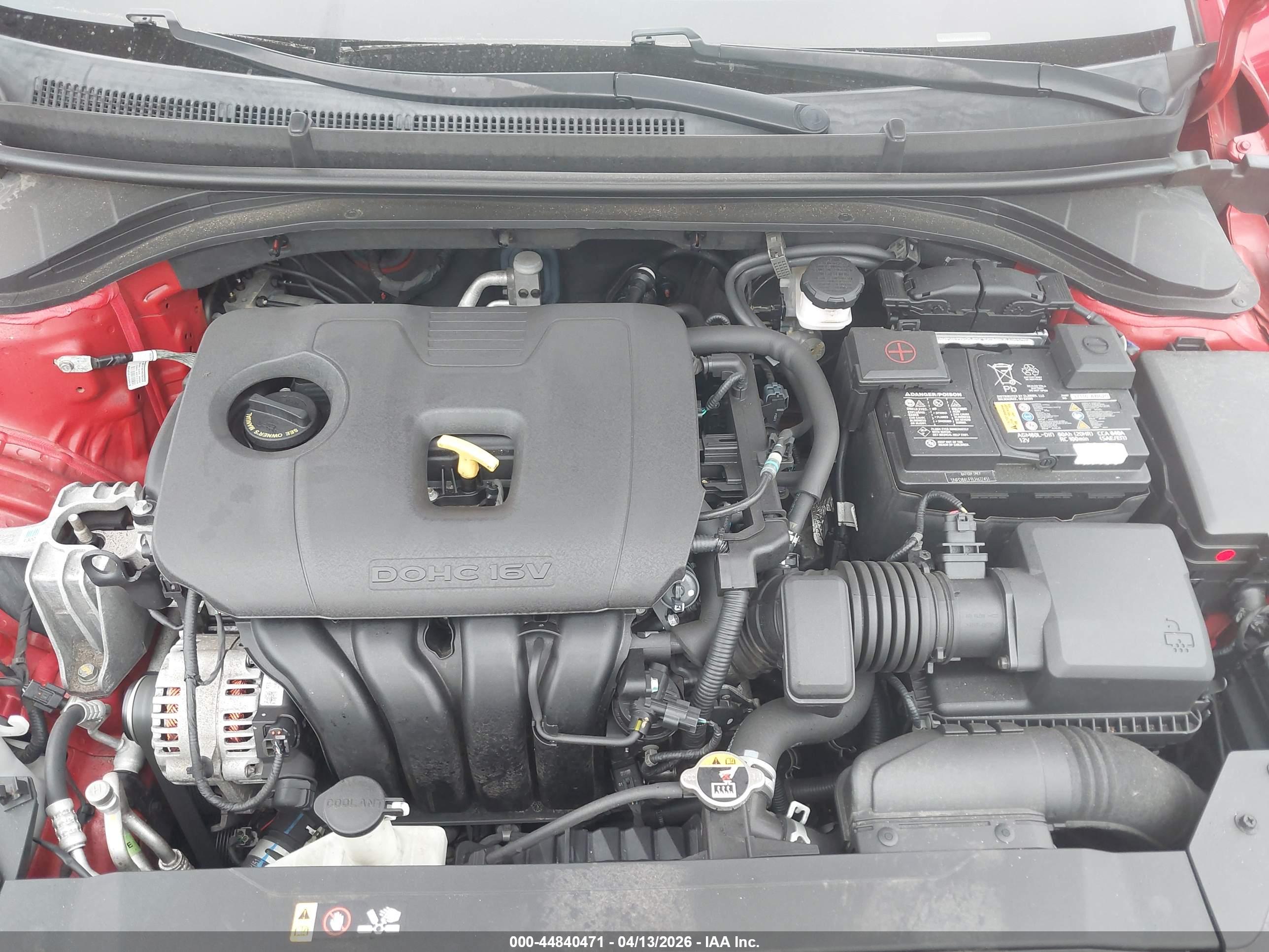 HYUNDAI ELANTRA image 10
