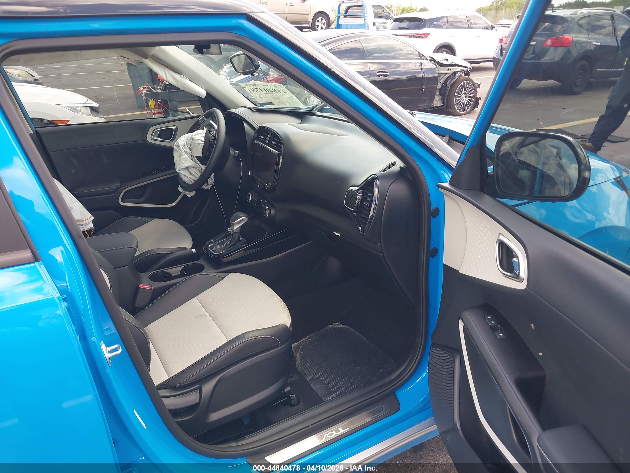 KIA SOUL image 5
