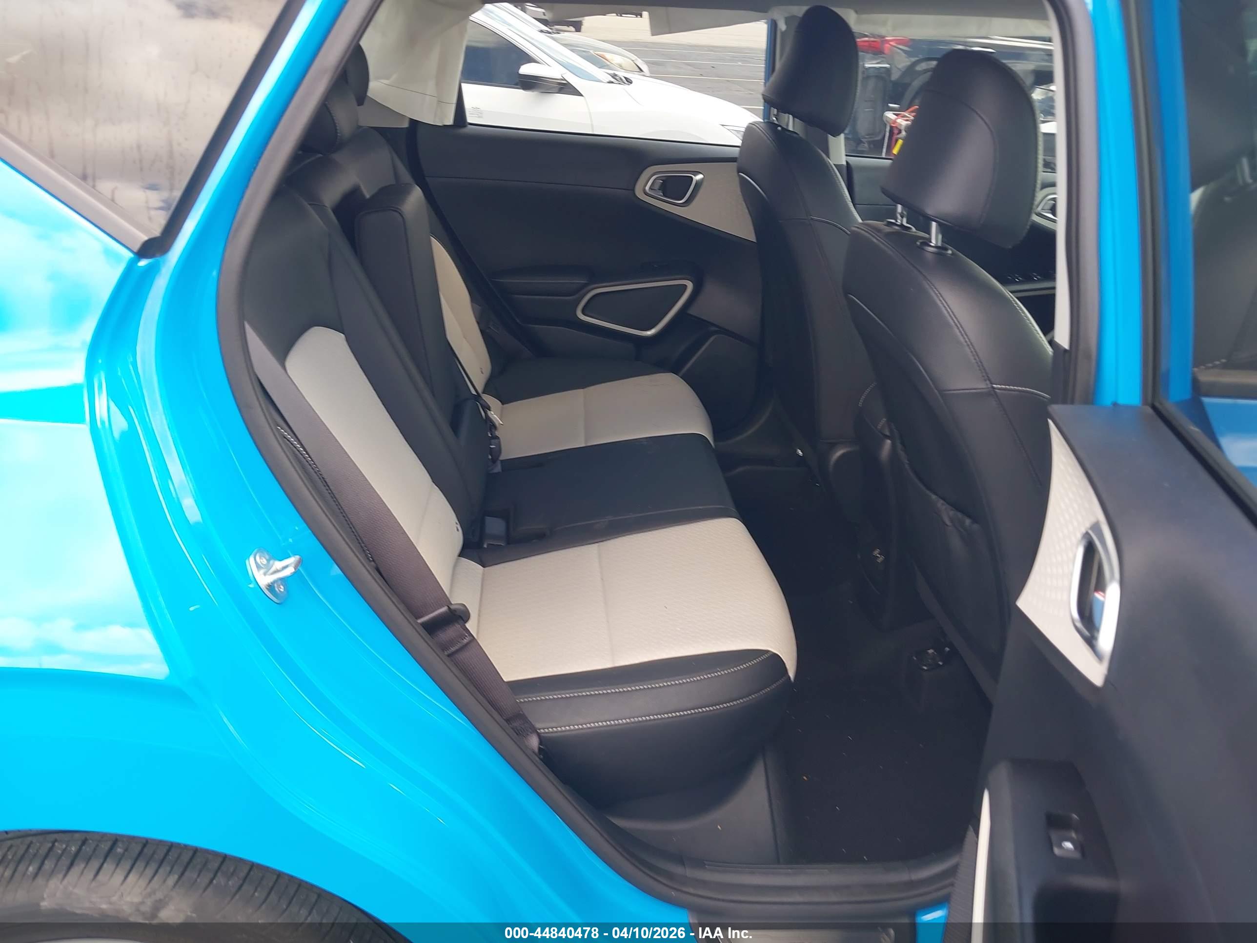 KIA SOUL image 8
