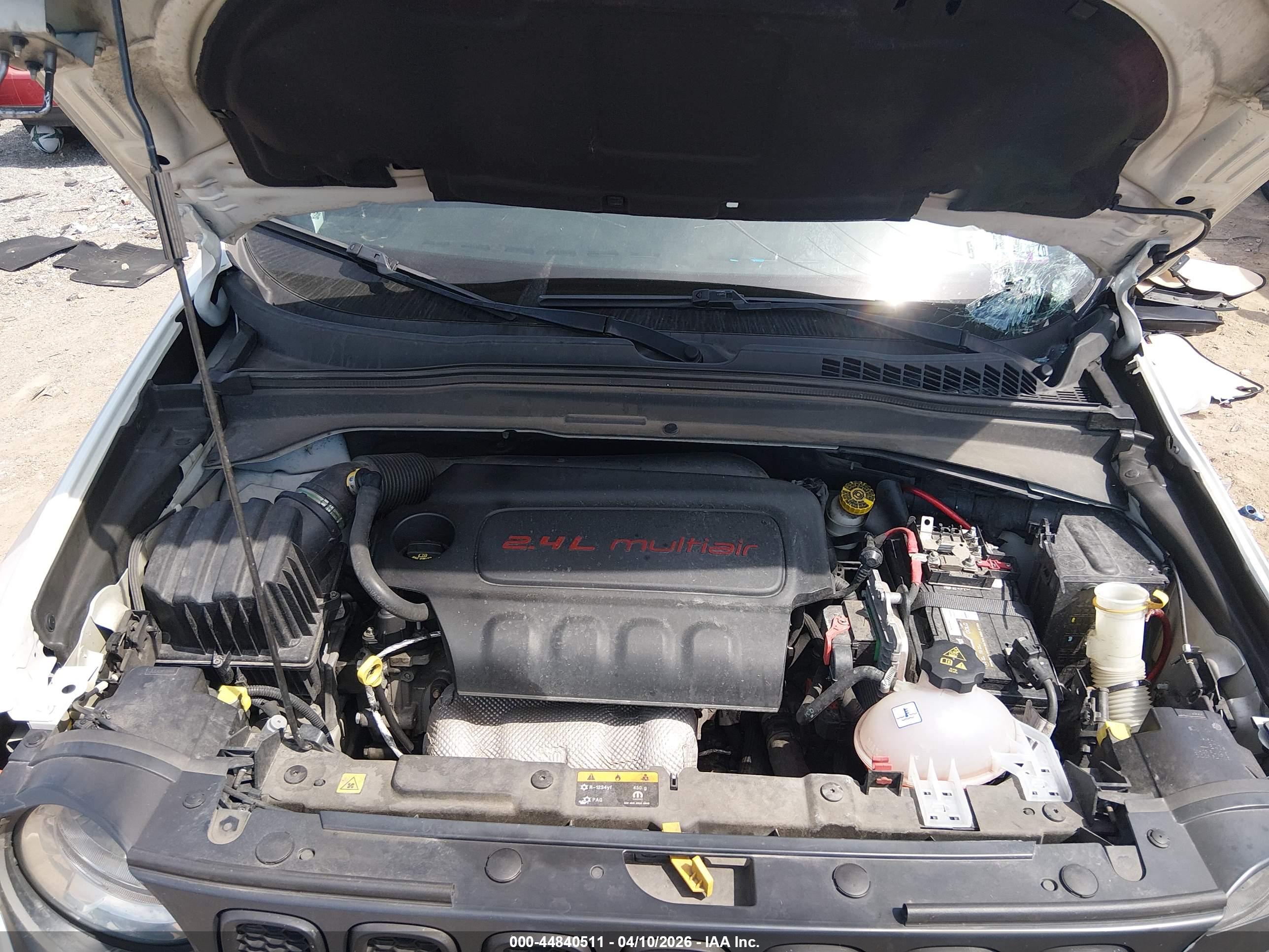 JEEP RENEGADE image 10