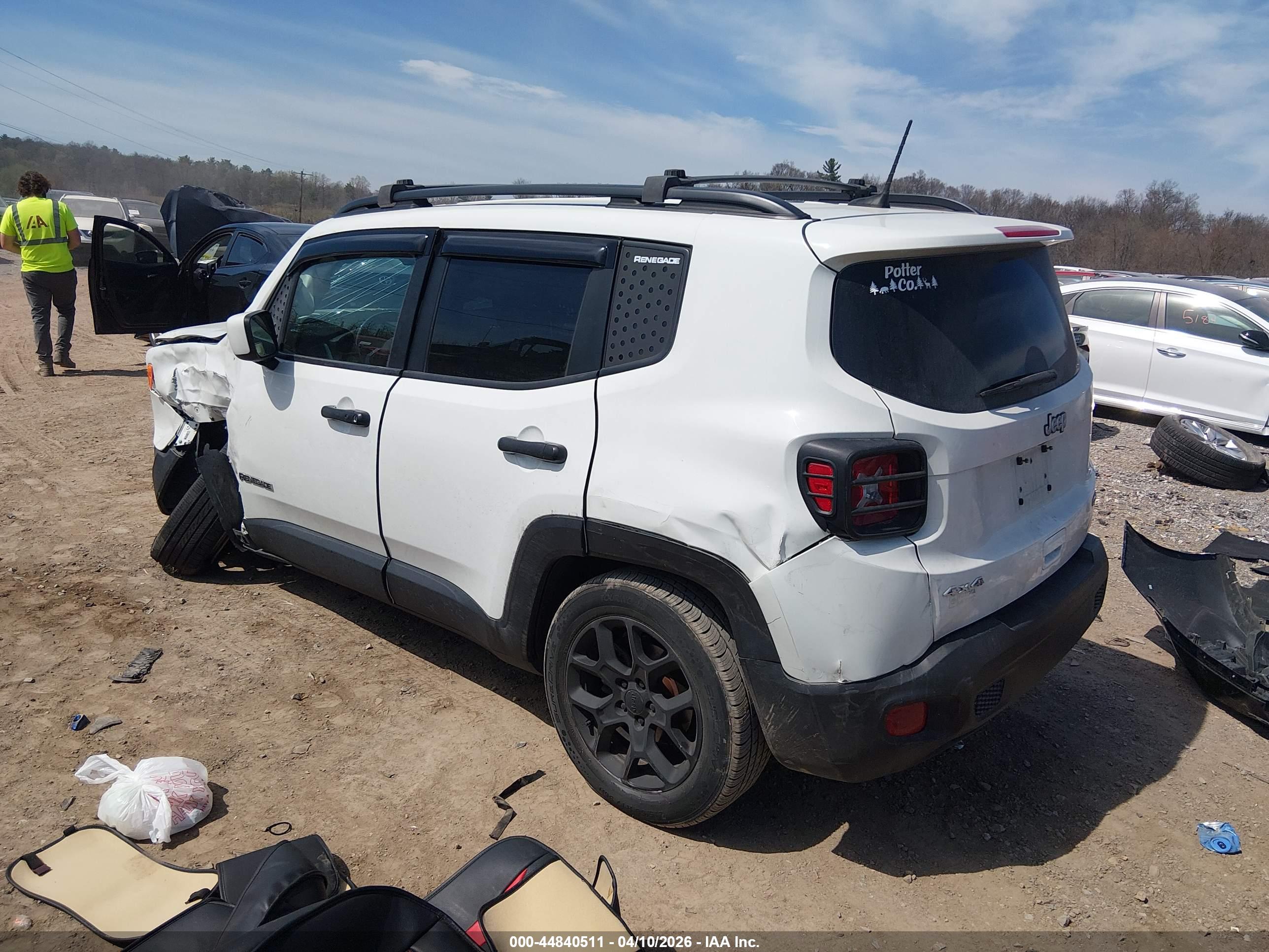 JEEP RENEGADE image 3