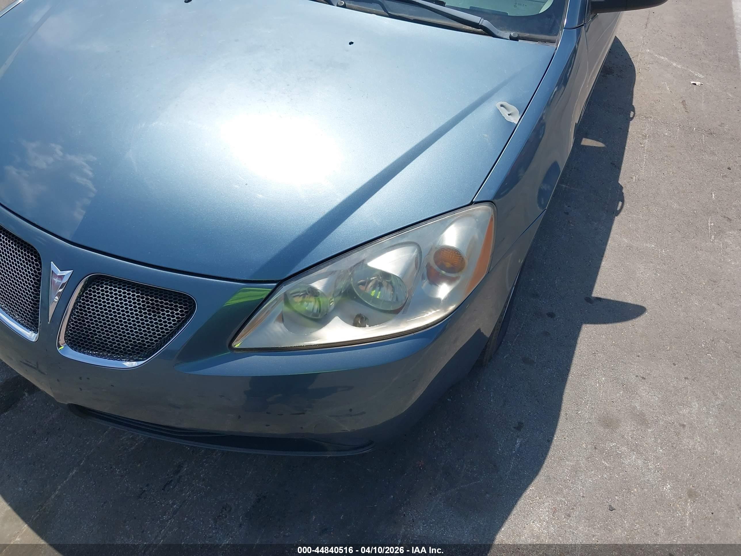 PONTIAC G6 image 6