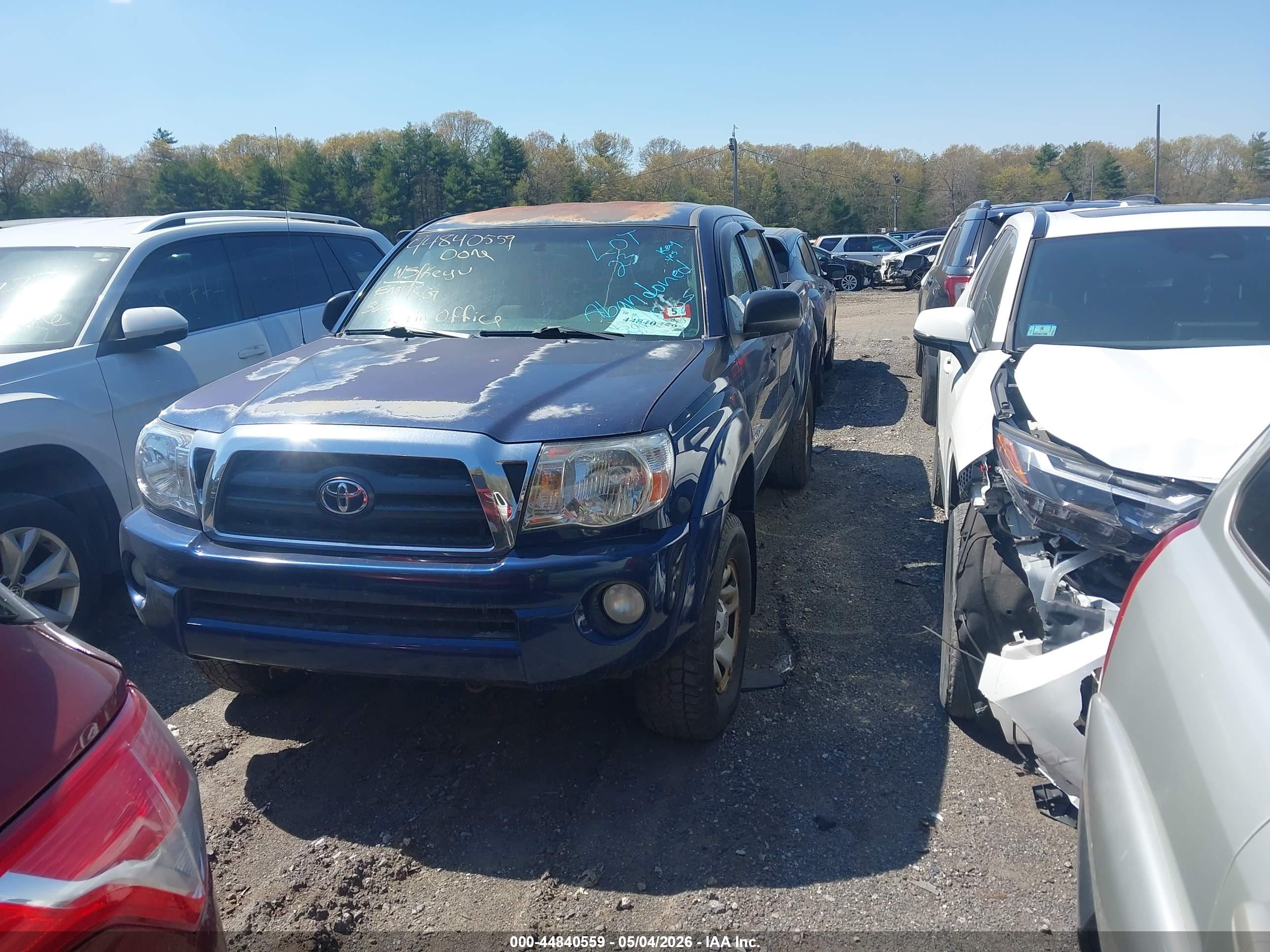 TOYOTA TACOMA image 2