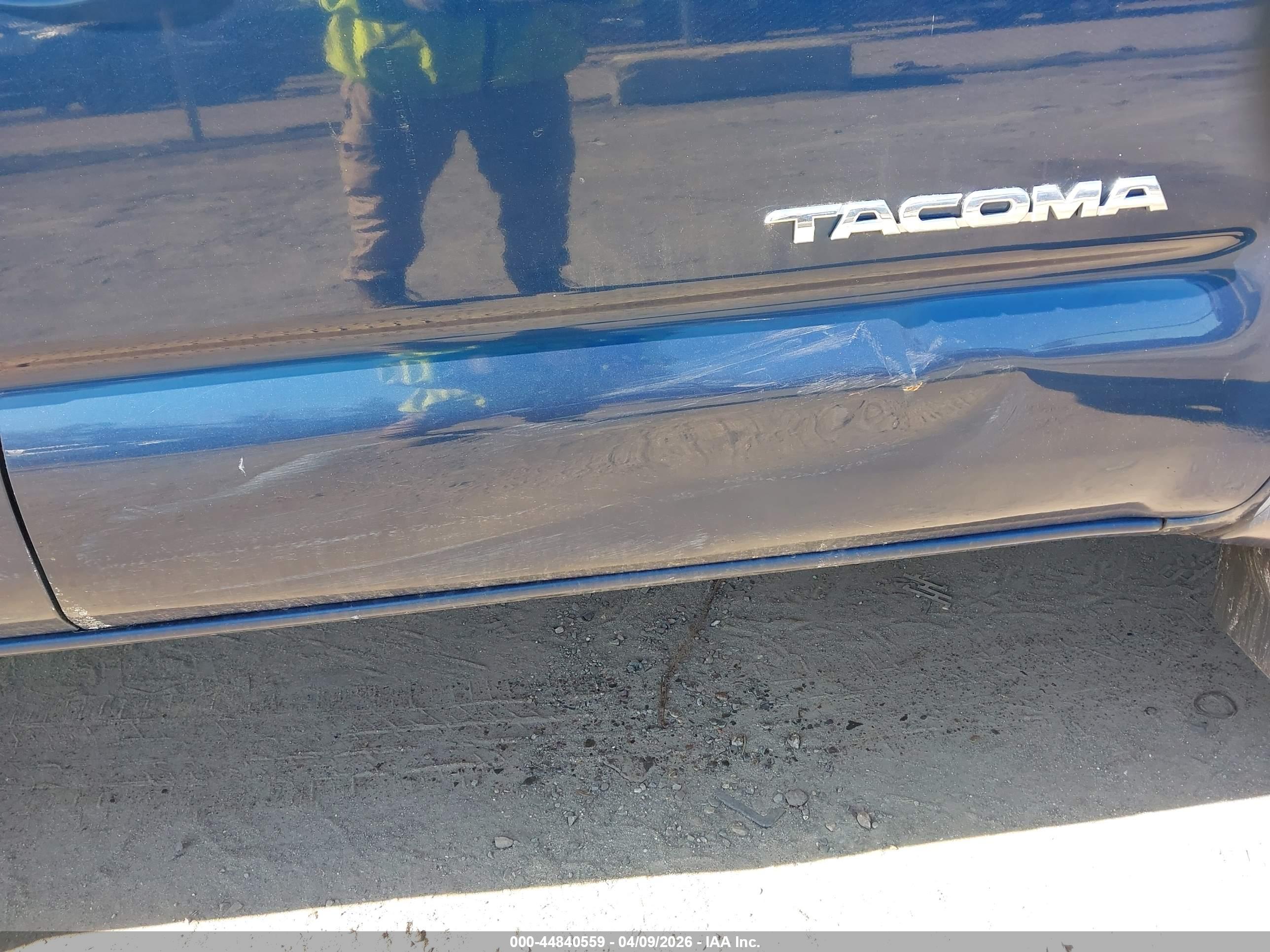 TOYOTA TACOMA image 6