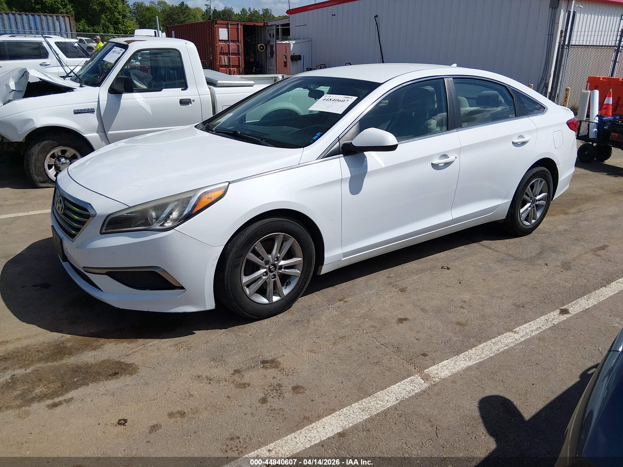 HYUNDAI SONATA image 2