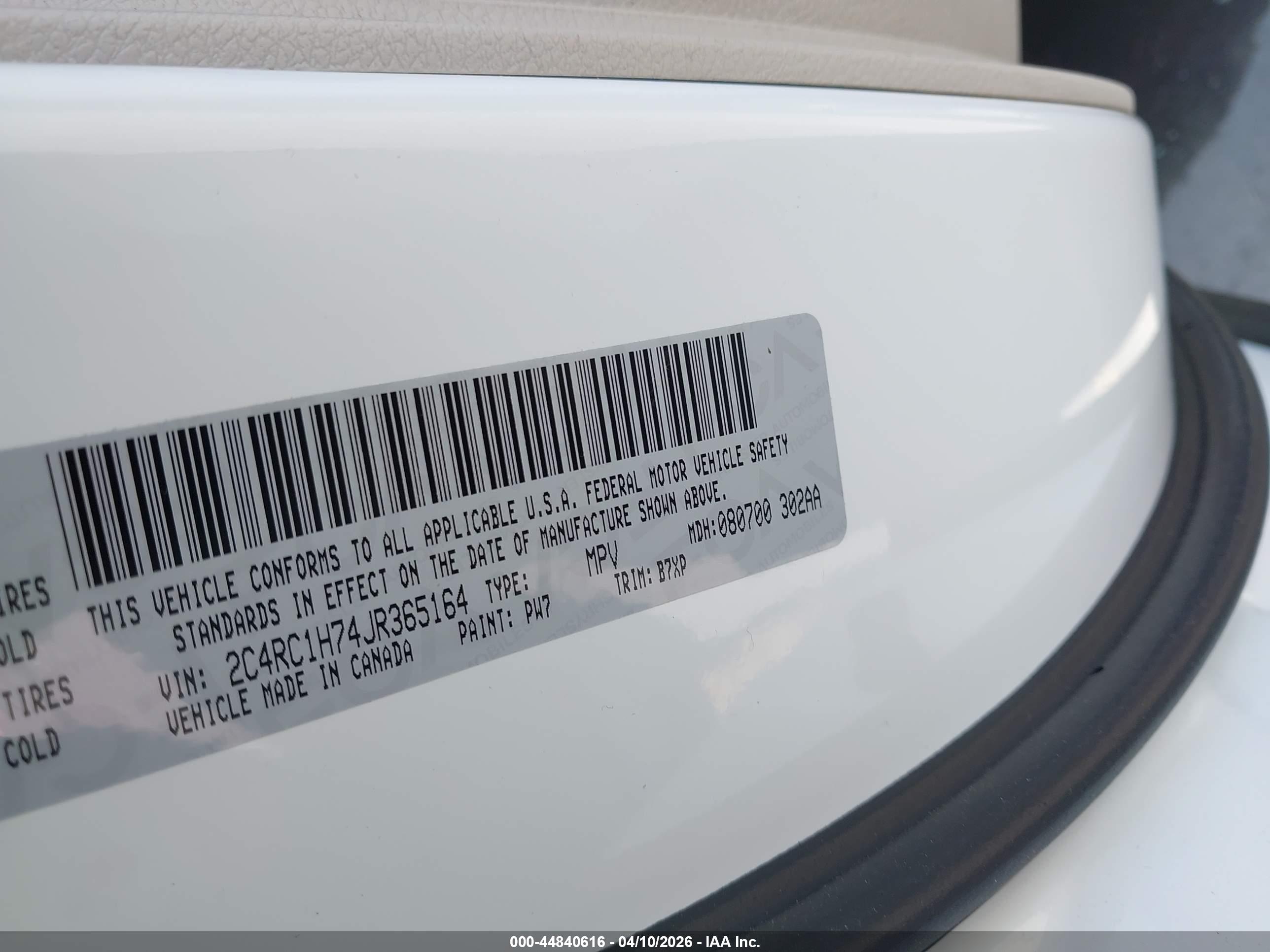 CHRYSLER PACIFICA image 9