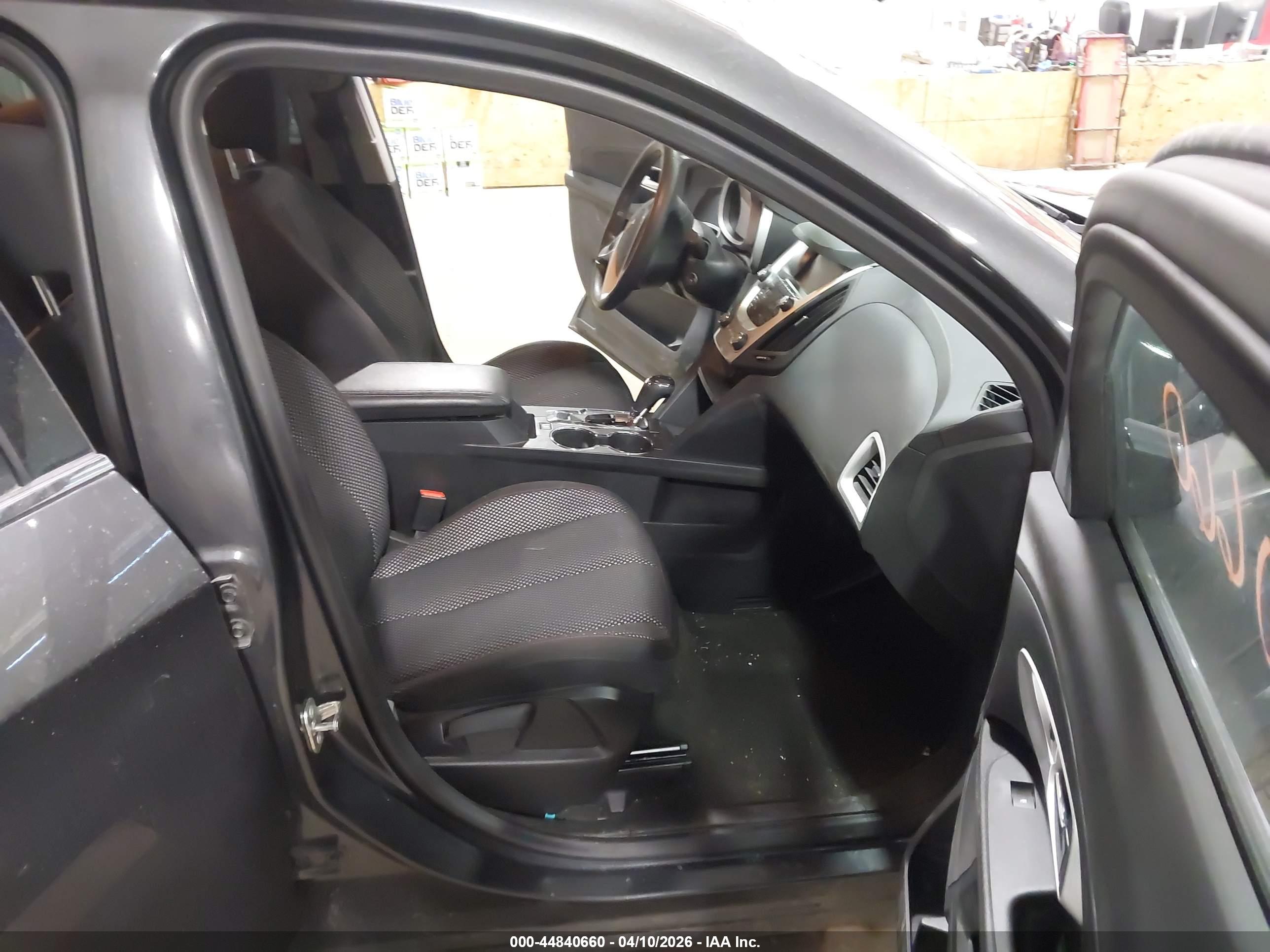 CHEVROLET EQUINOX image 5