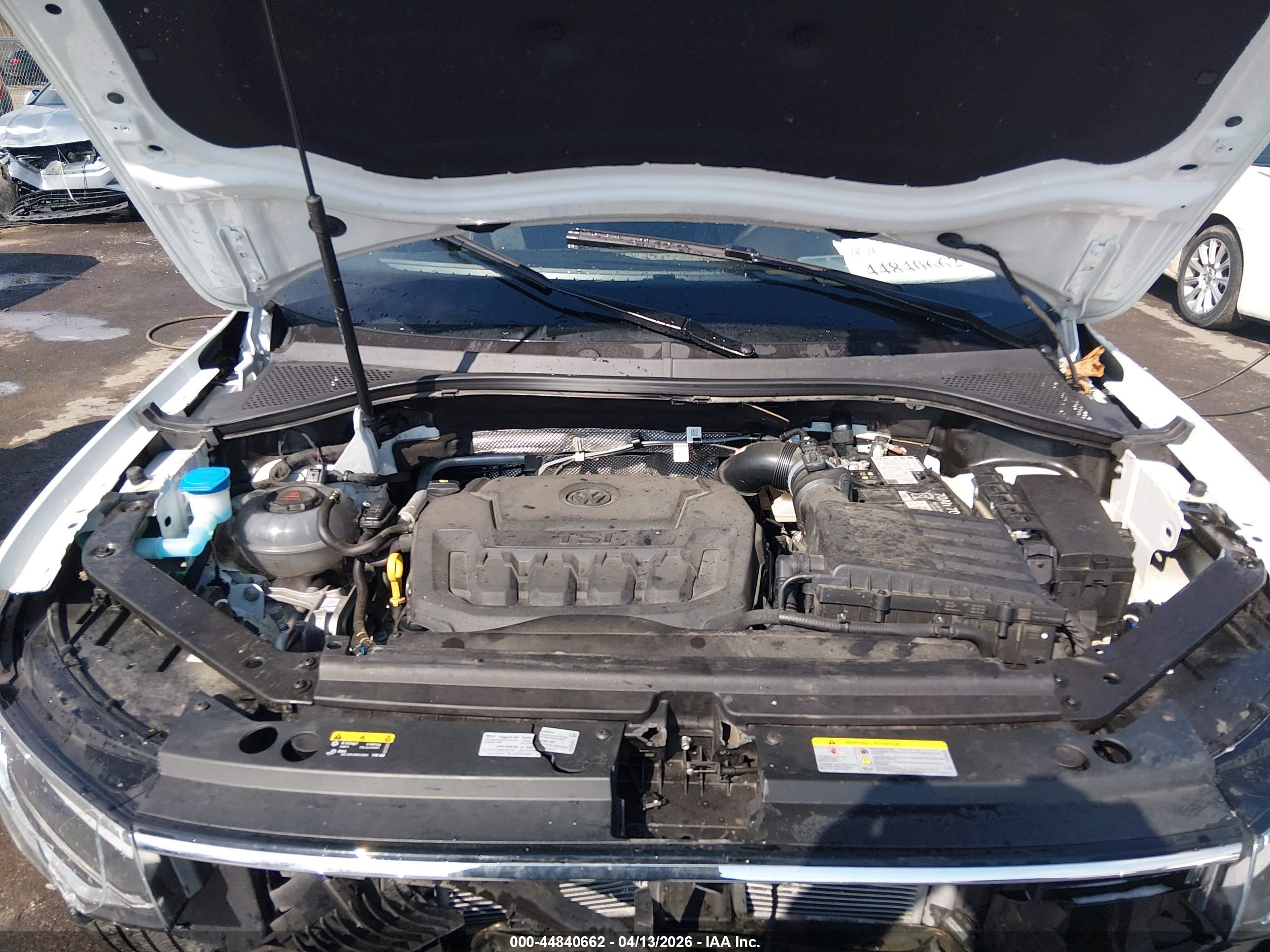 VOLKSWAGEN TIGUAN image 10