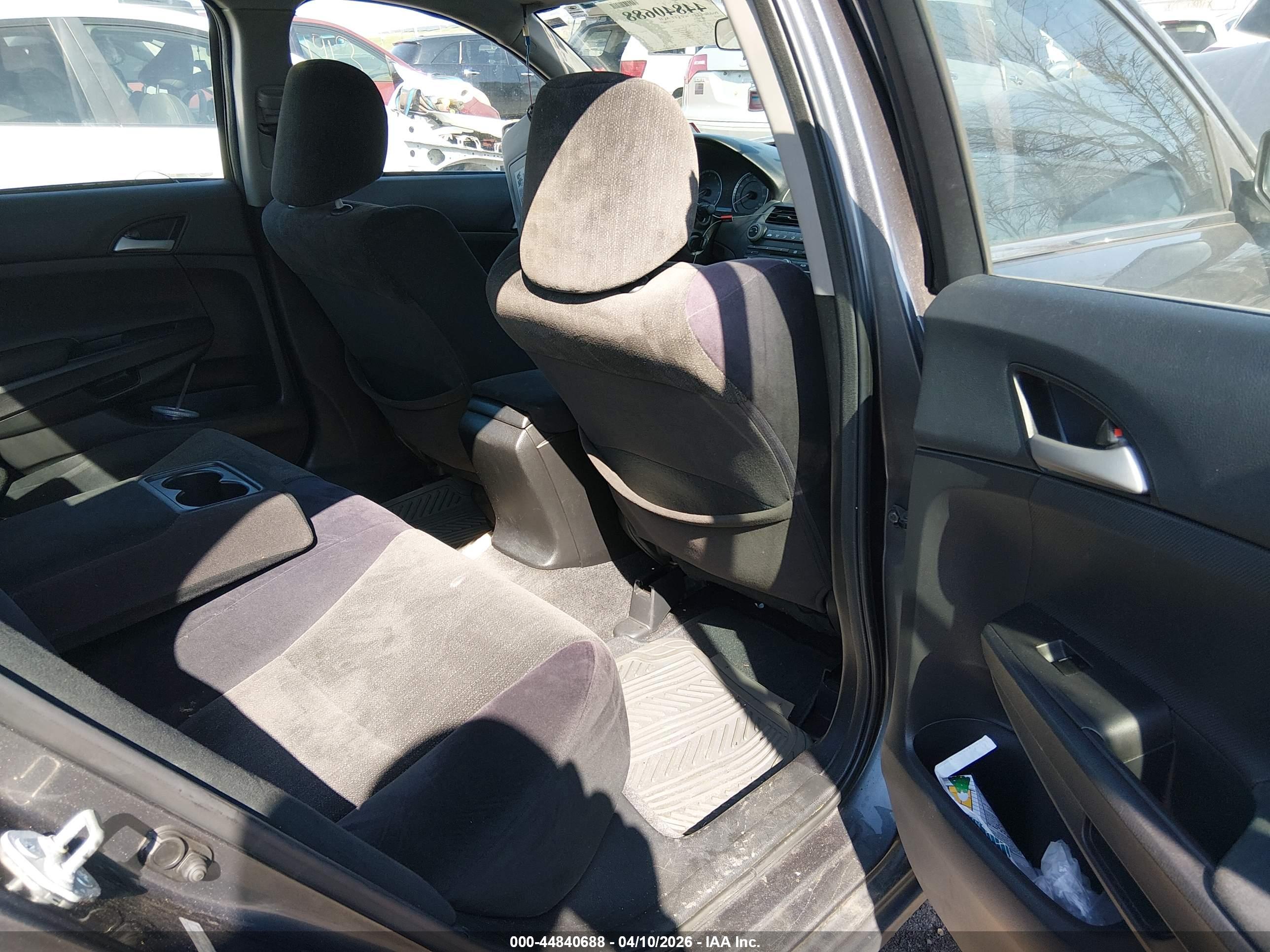 HONDA ACCORD image 8