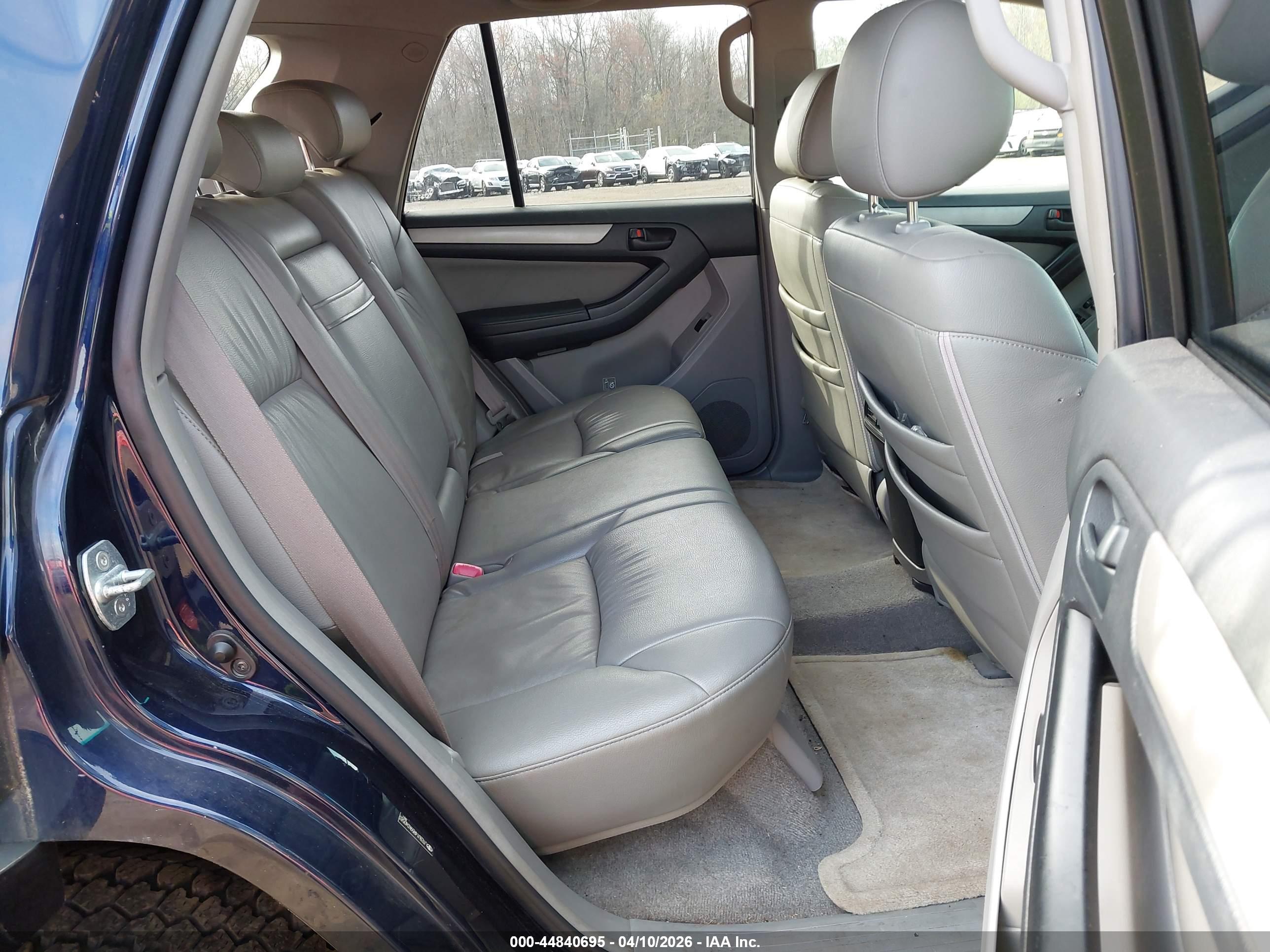 TOYOTA 4RUNNER image 8