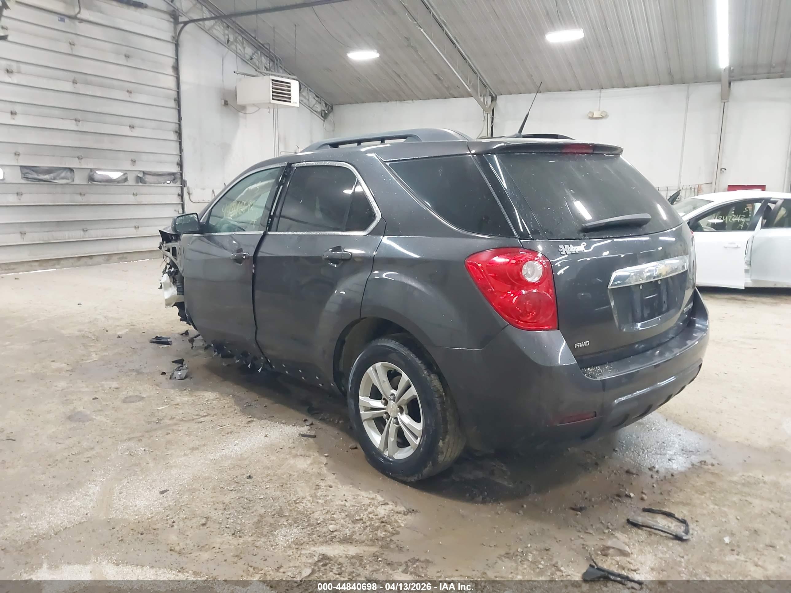 CHEVROLET EQUINOX image 3
