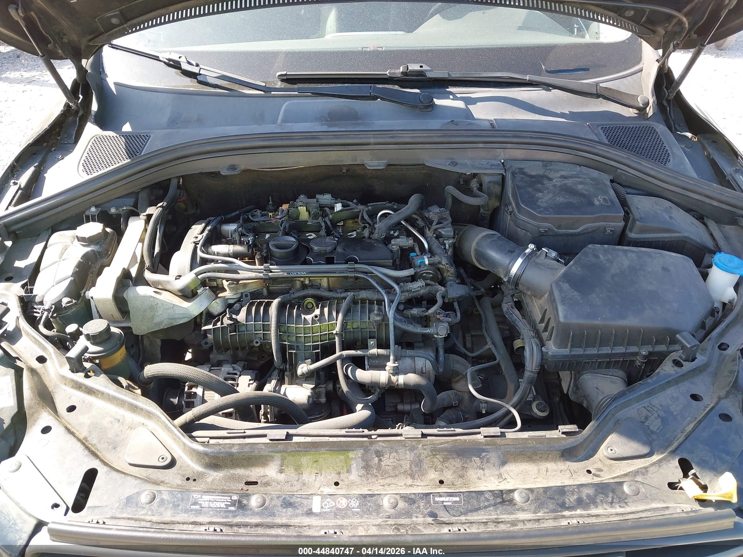 VOLVO XC60 image 10