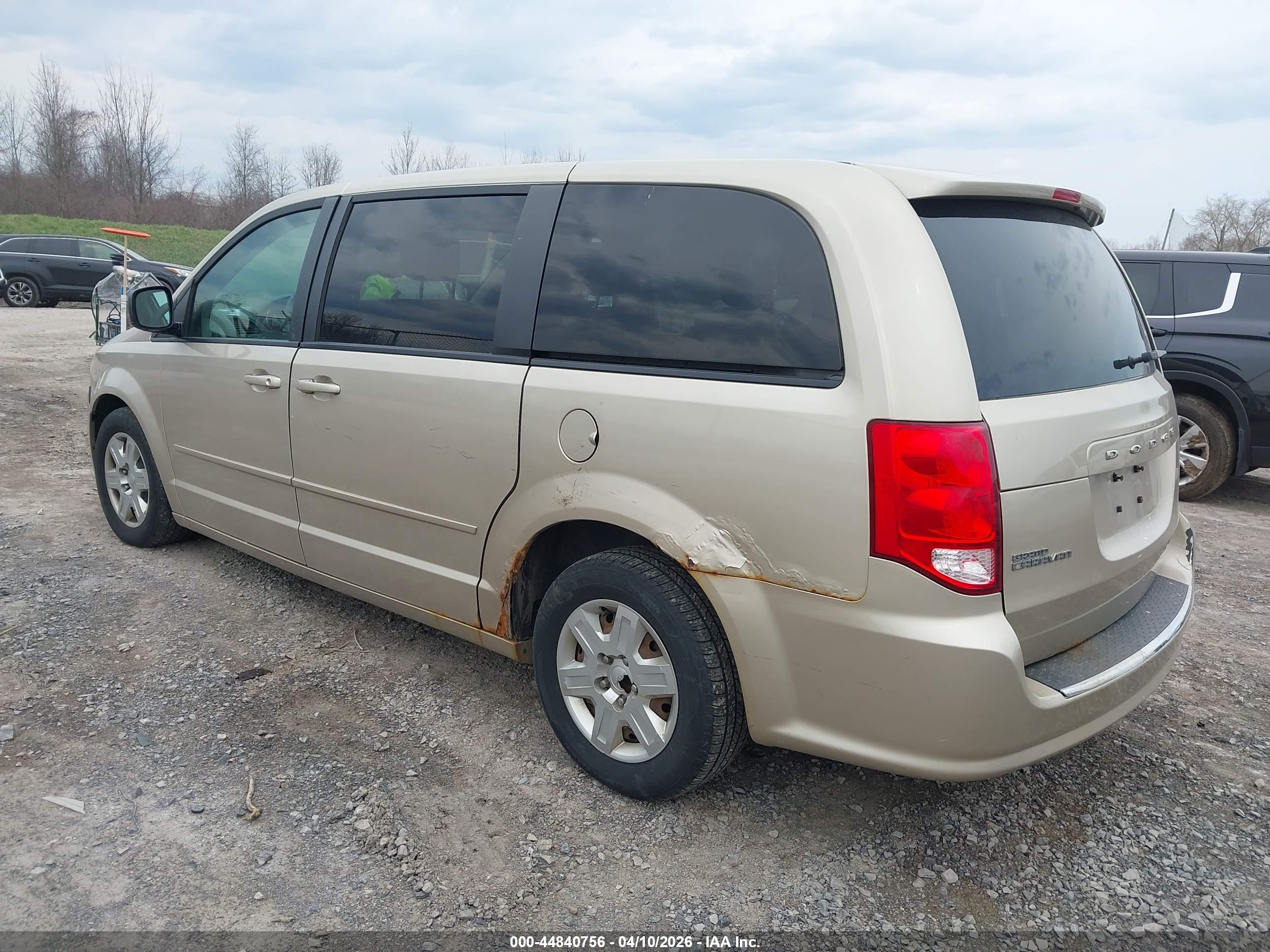DODGE GRAND image 3