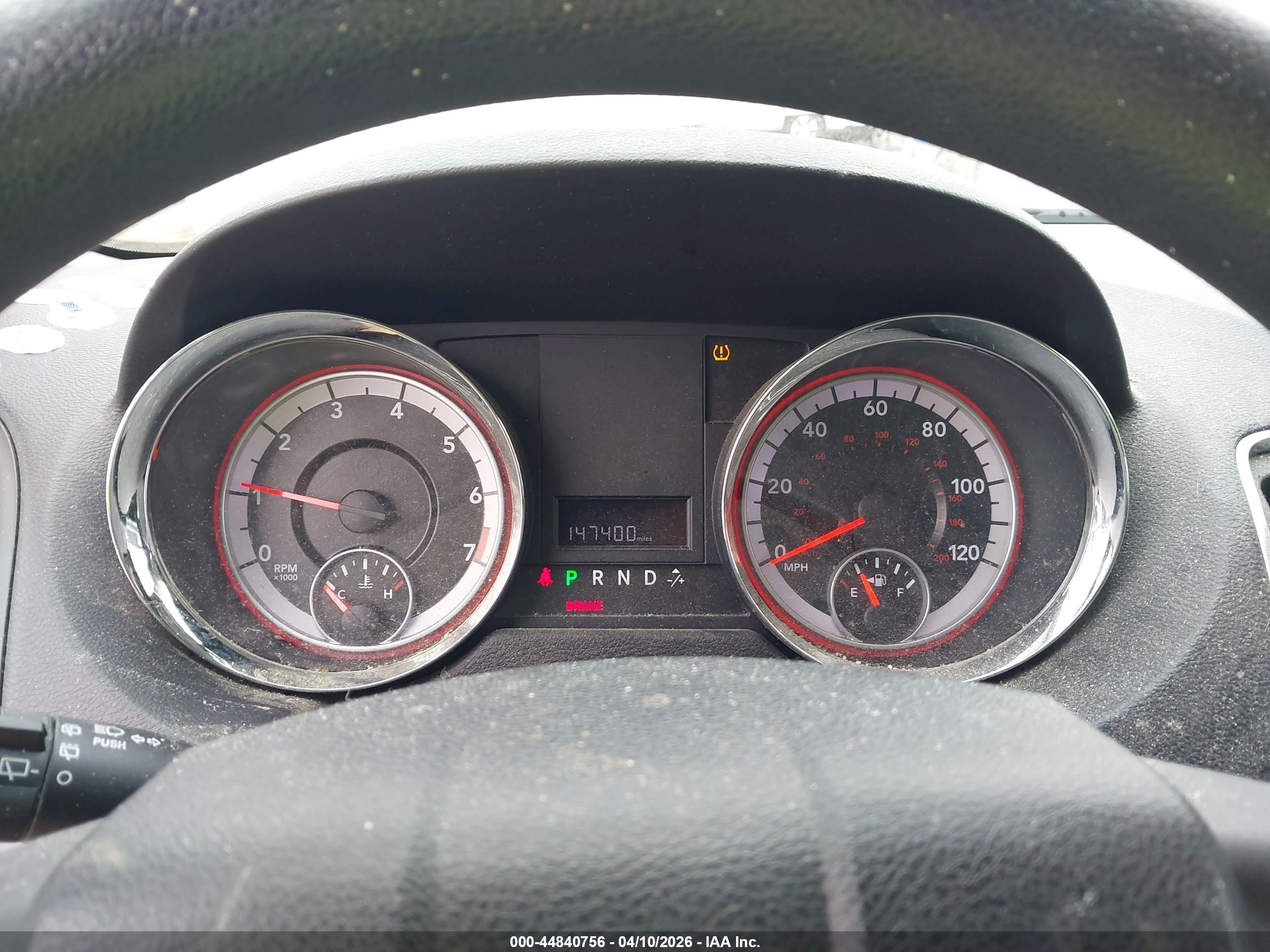DODGE GRAND image 7
