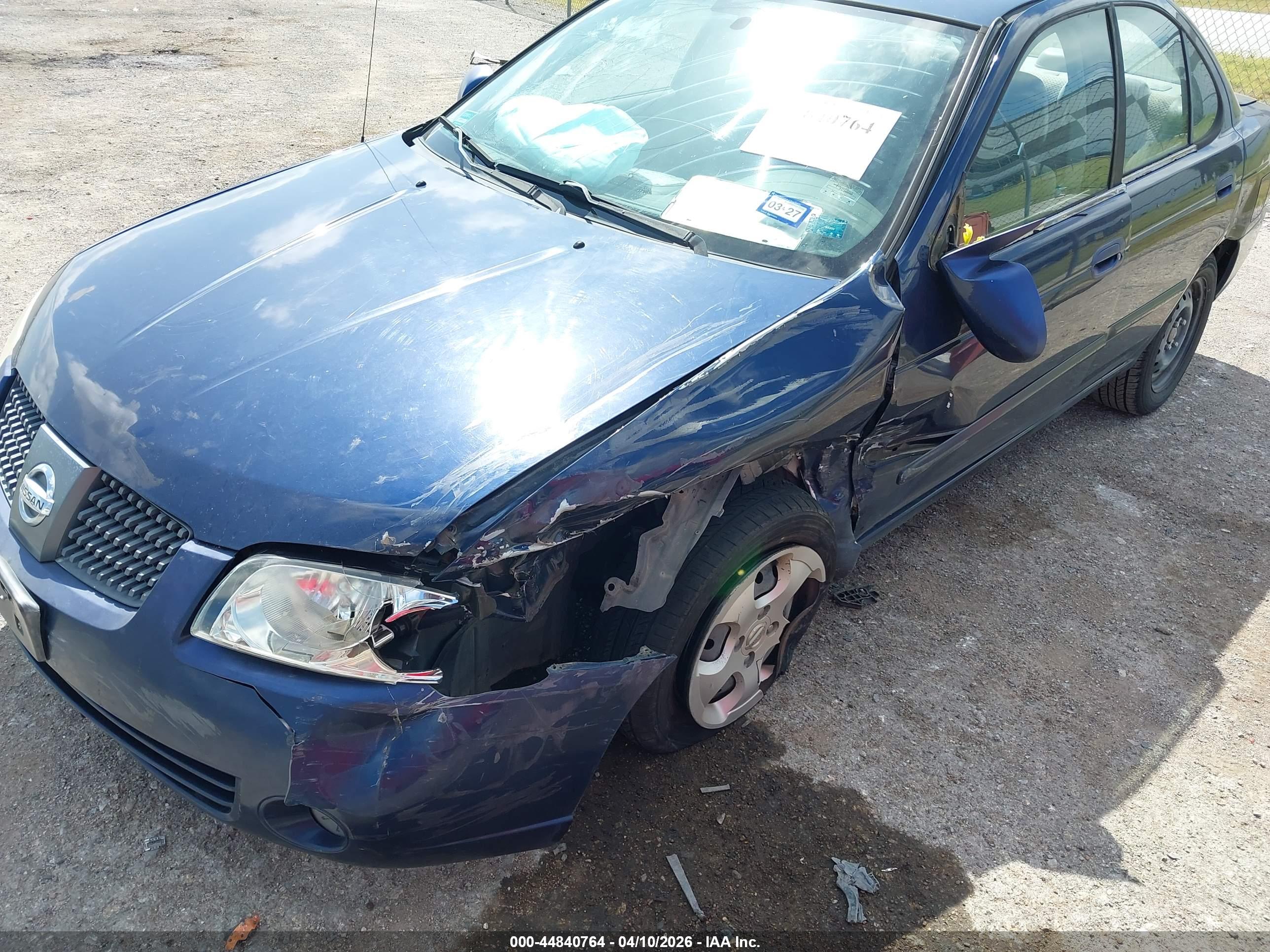 NISSAN SENTRA image 6