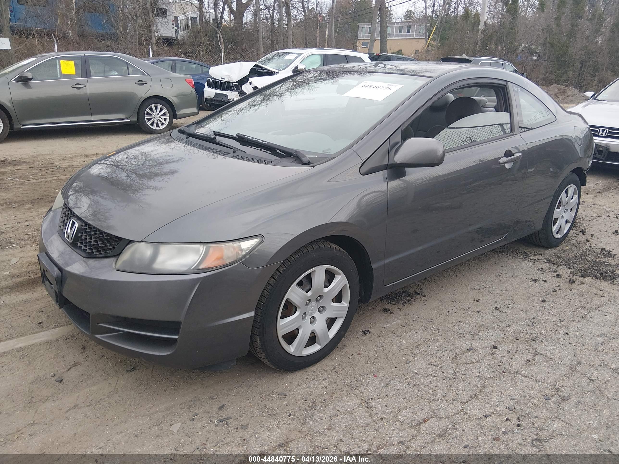 HONDA CIVIC image 2