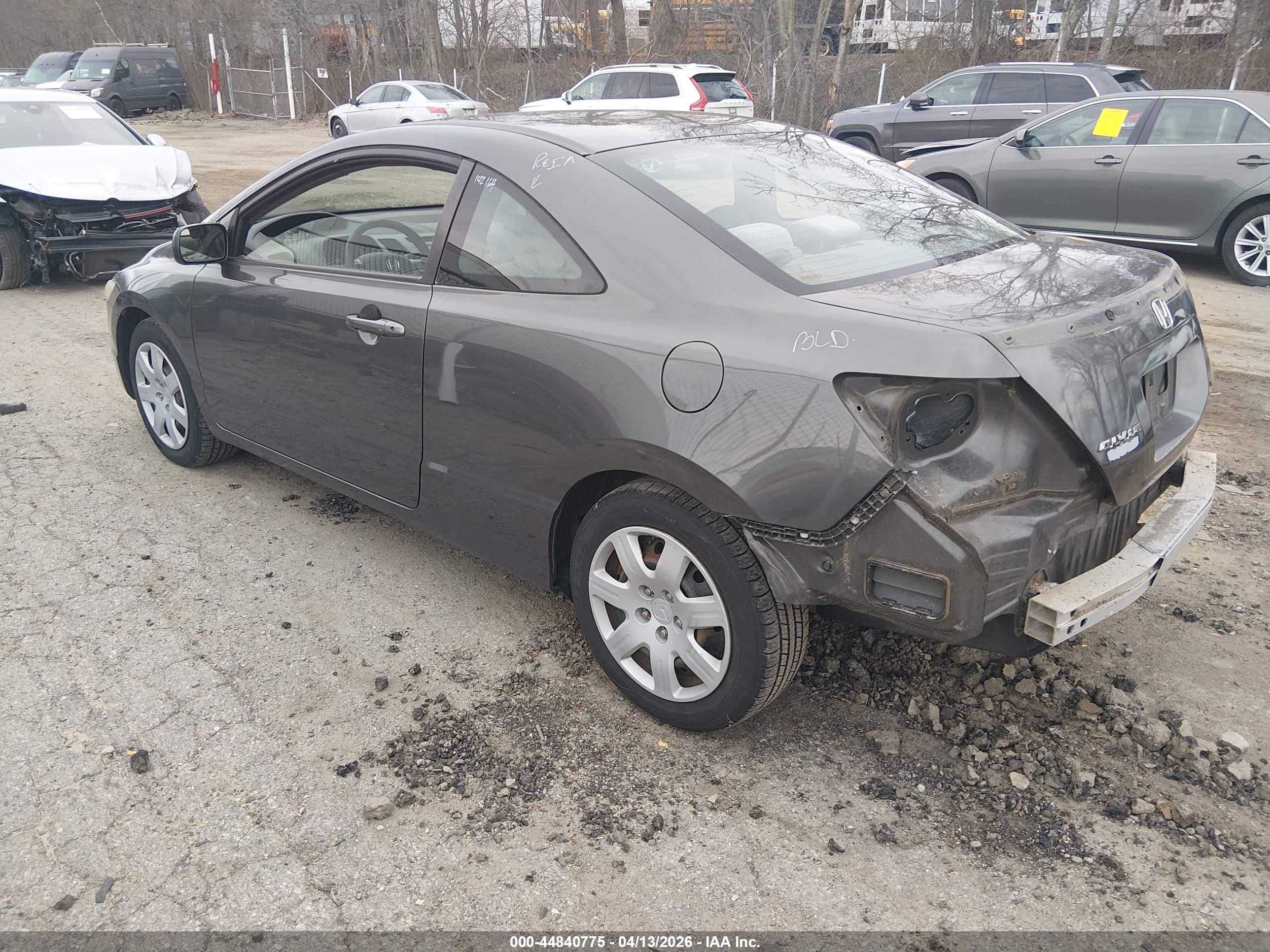 HONDA CIVIC image 3