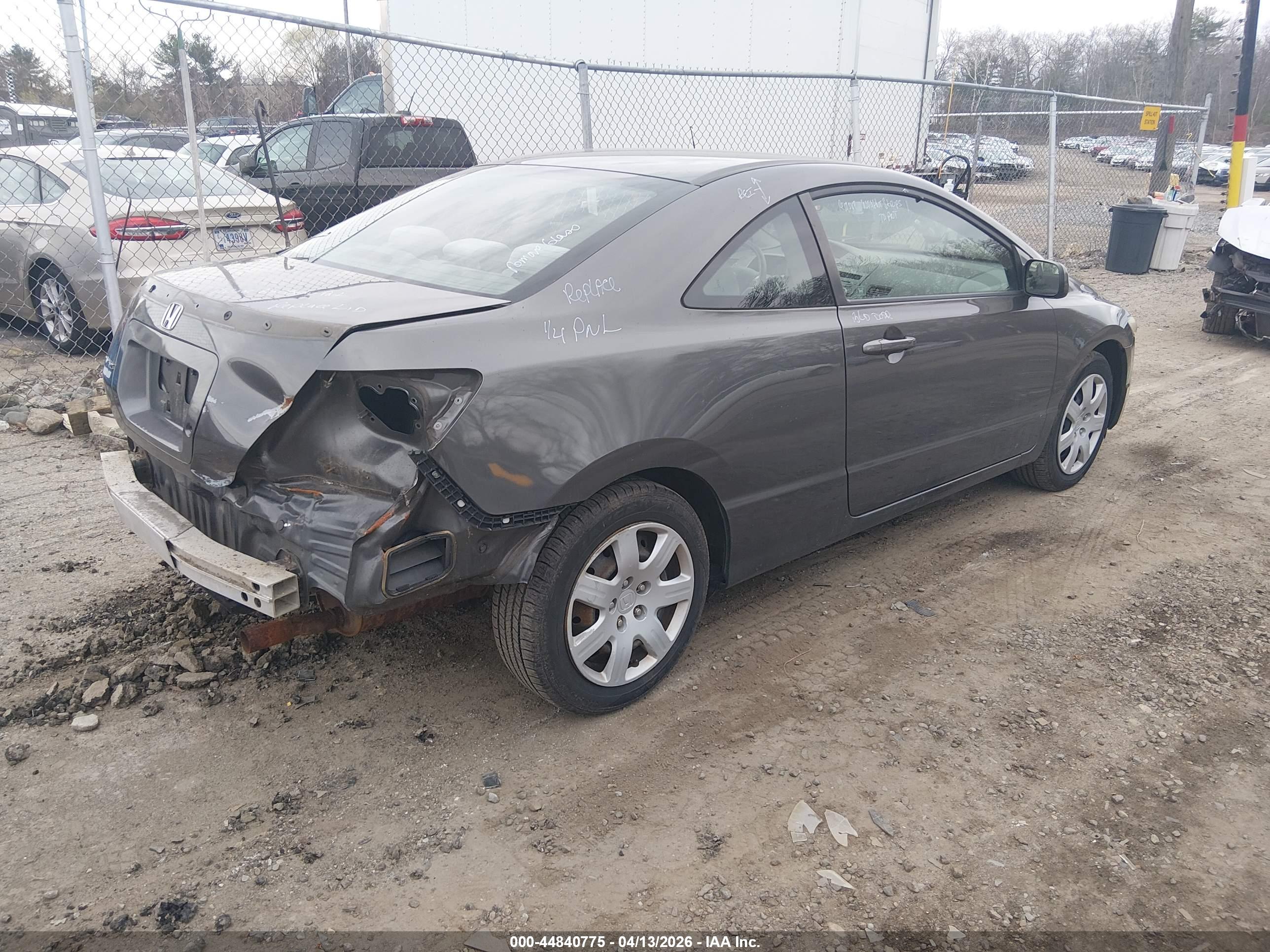 HONDA CIVIC image 4