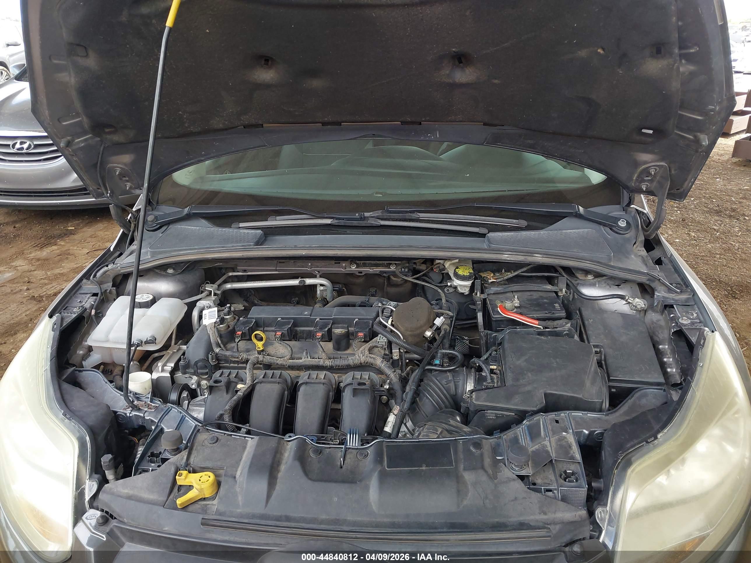 FORD FOCUS image 10