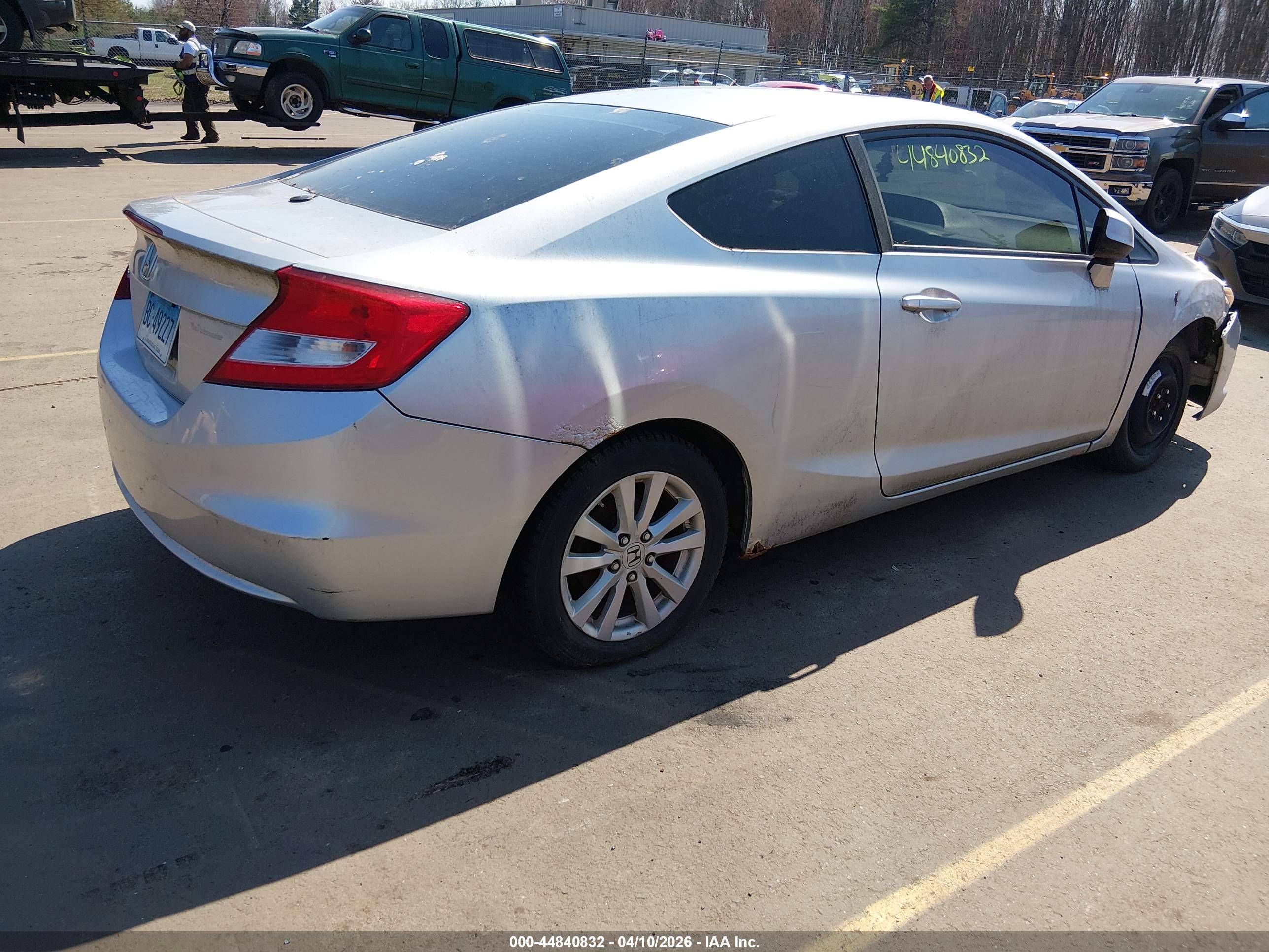 HONDA CIVIC image 4