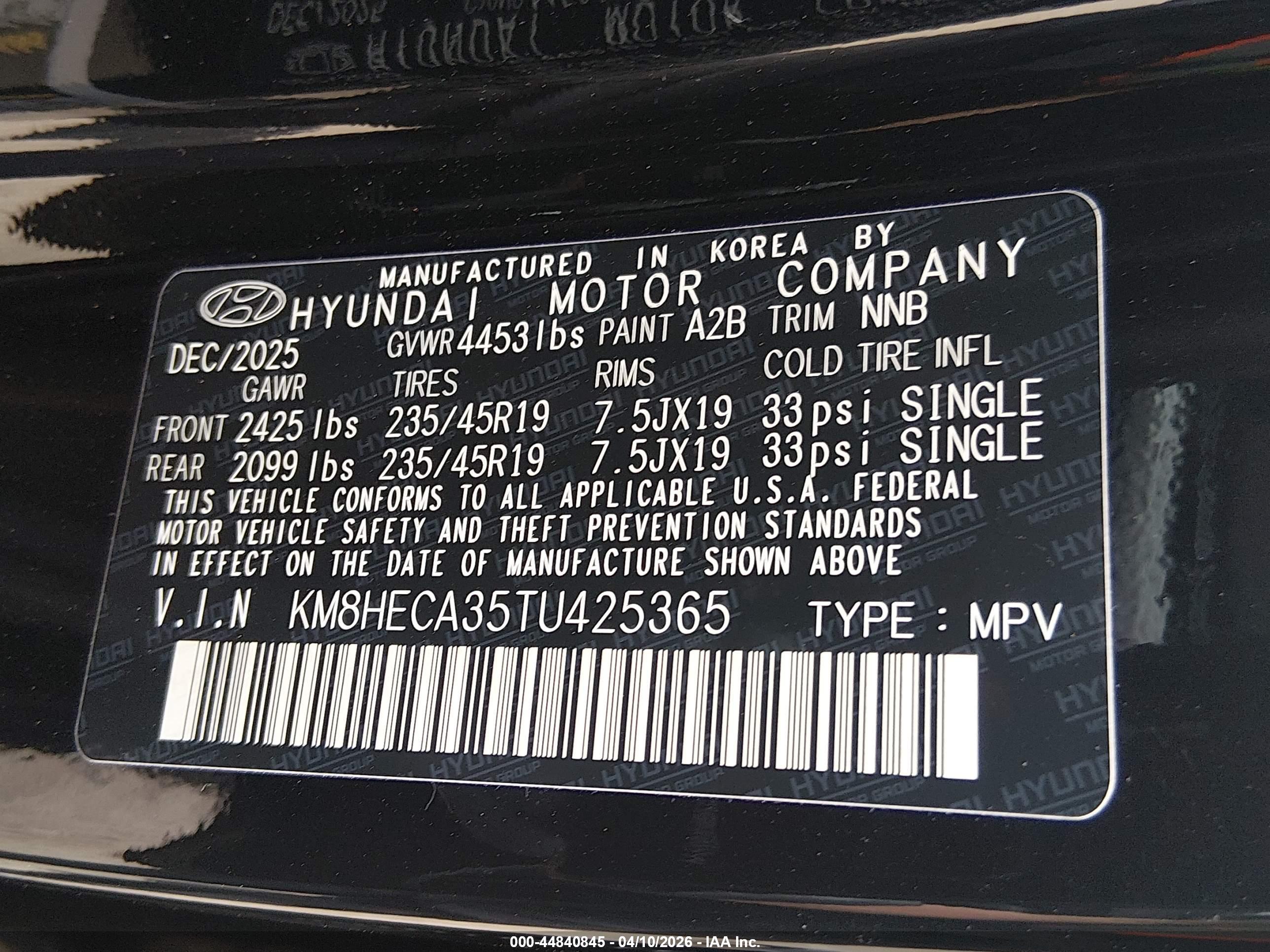 HYUNDAI KONA image 9