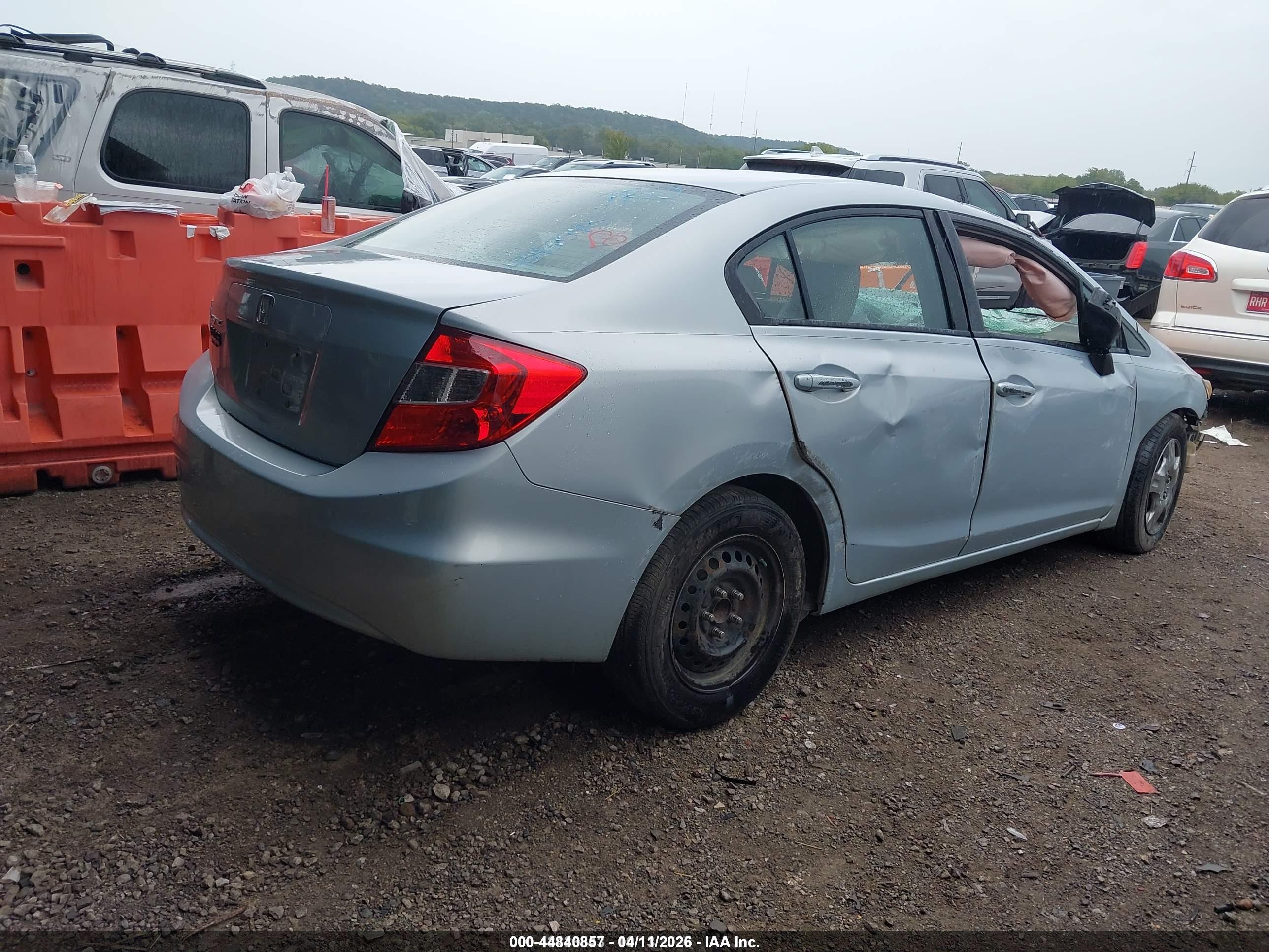 HONDA CIVIC image 4