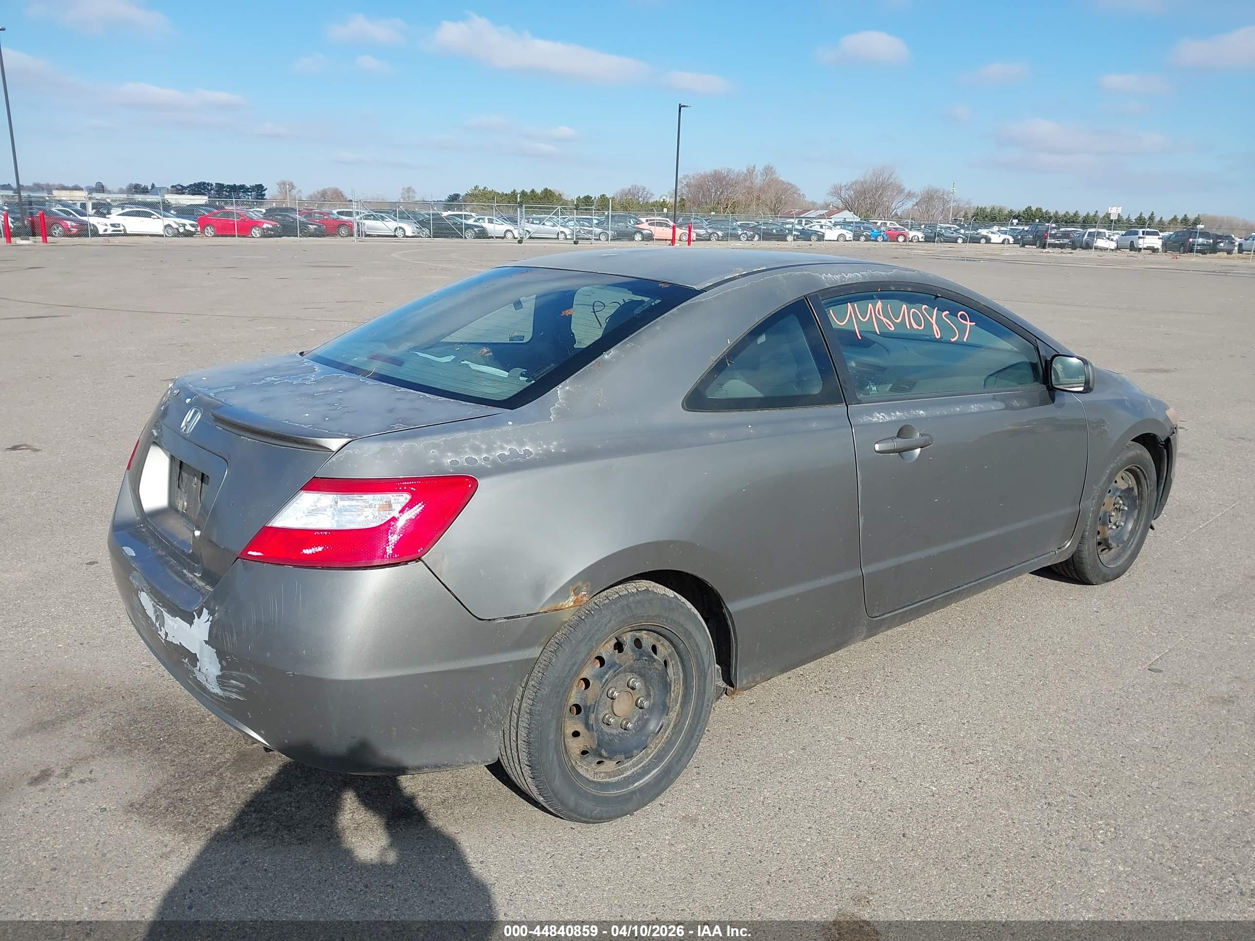 HONDA CIVIC image 4